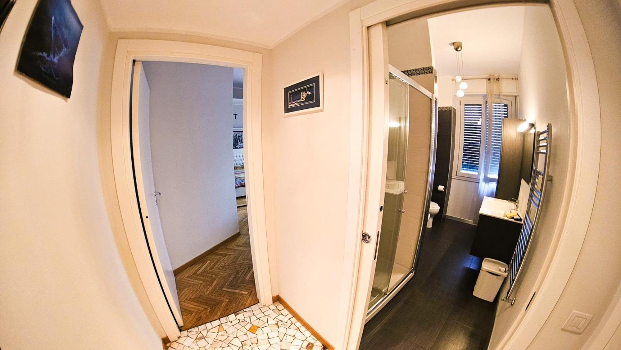 Sunny's House * Milan