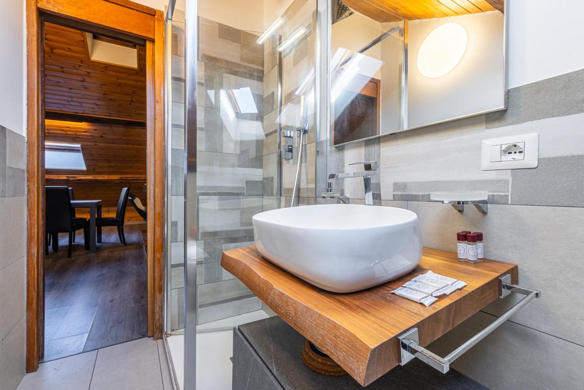 Apartment Castaldi 33 By Cortivo House Milan