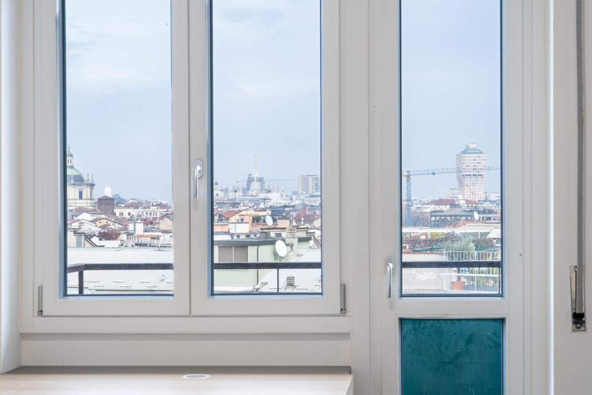Panorama View Luxury Apartment Milan