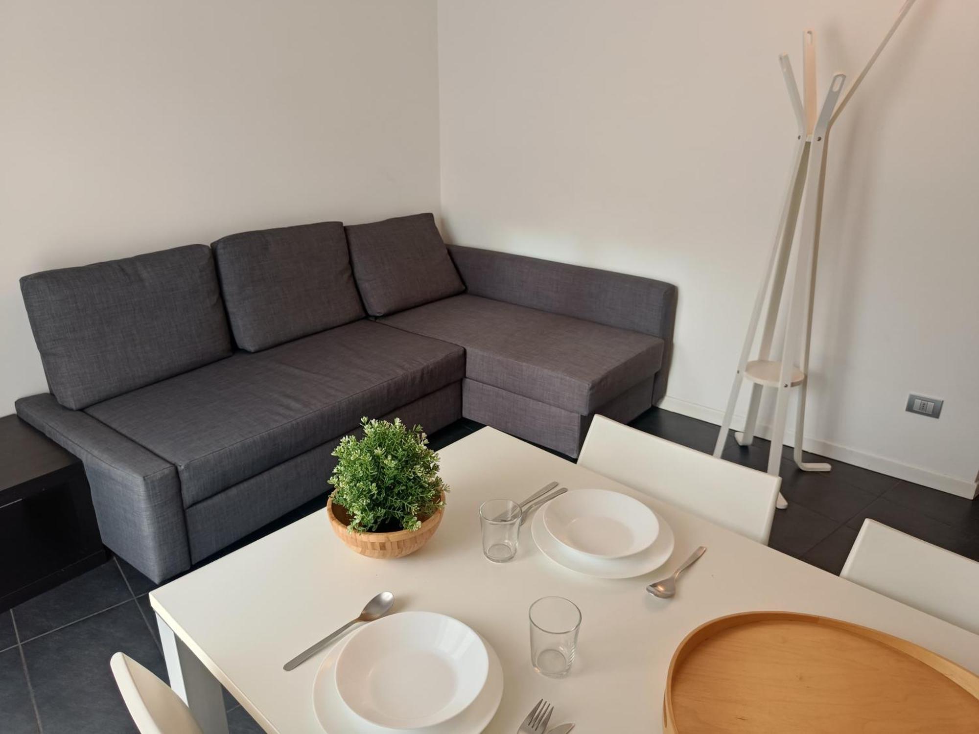 Apartment Niguarda M3 Milan