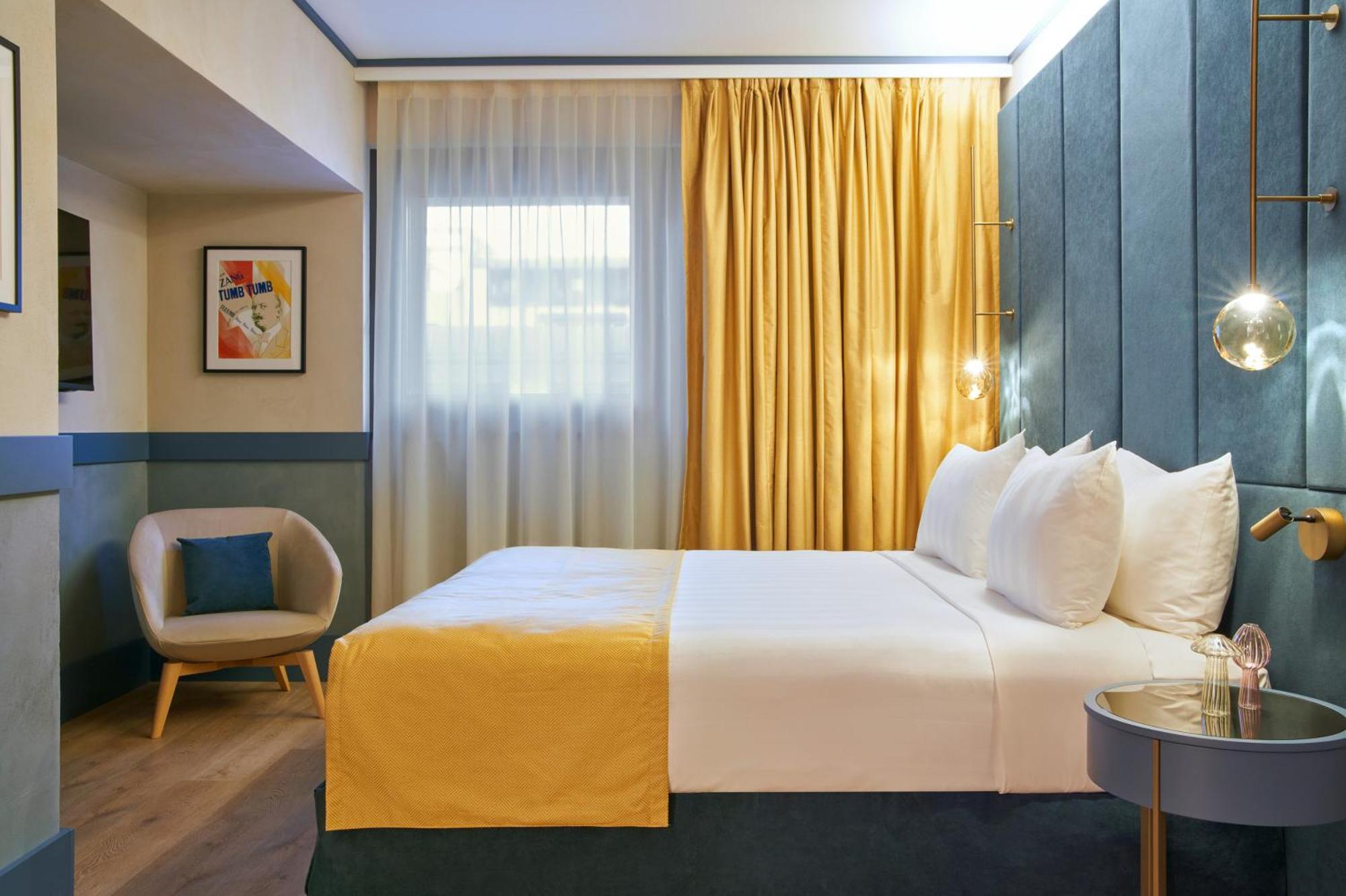 Nemi Hotel Milão