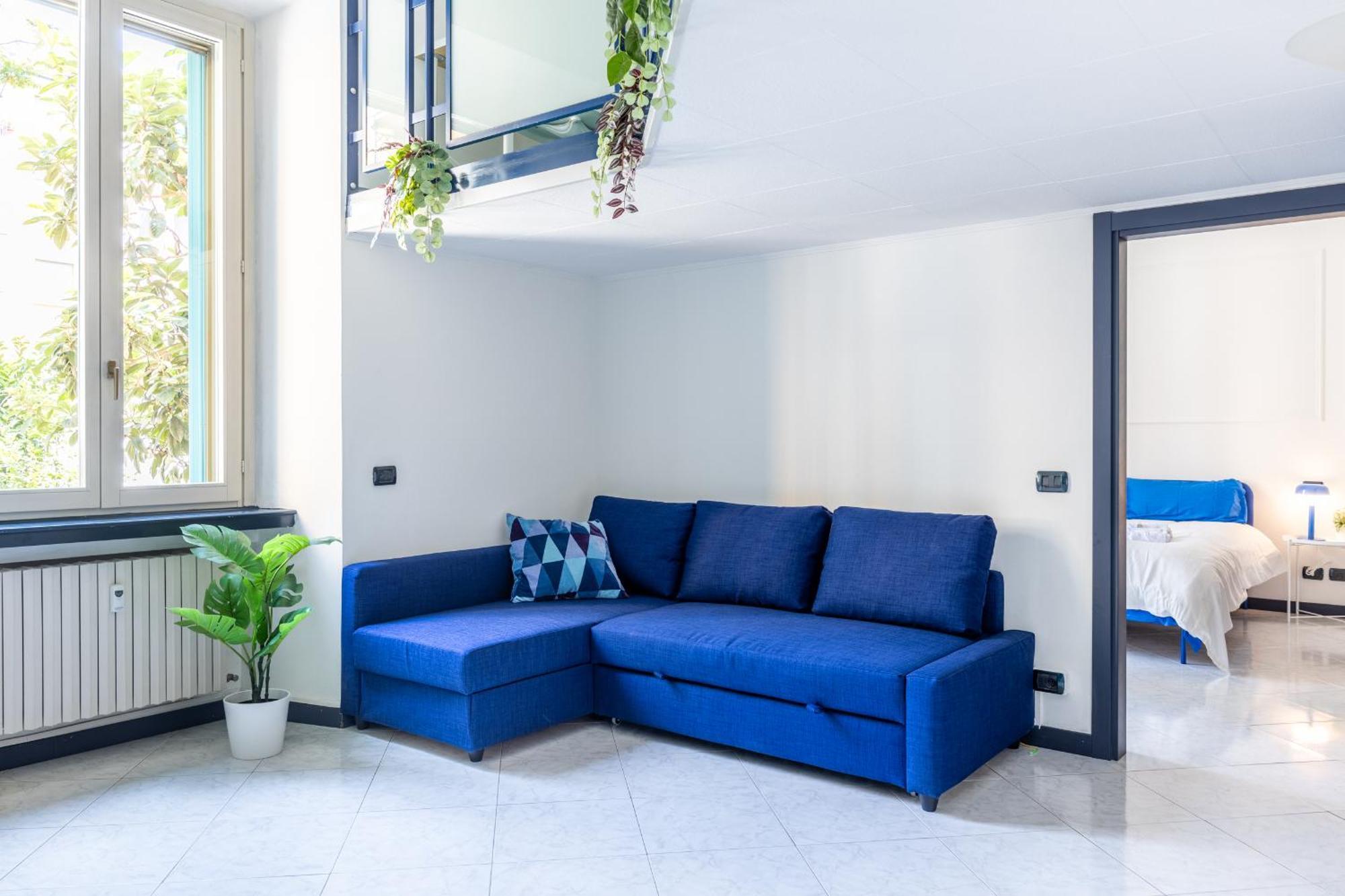 Blue Loft In The Heart Of Milan, Next To Metro Station Apartment *