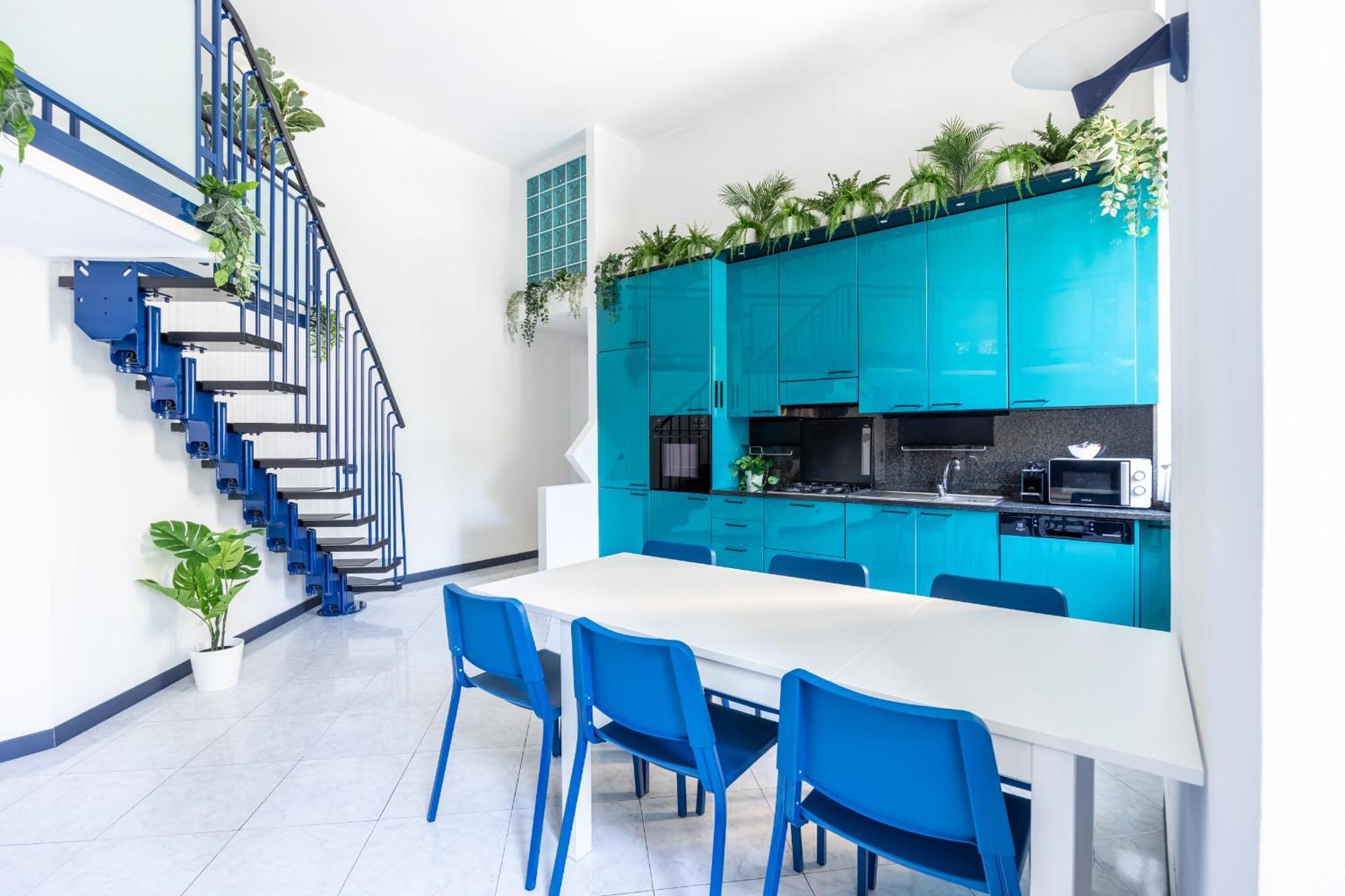 Blue Loft In The Heart Of Milan, Next To Metro Station Apartment *