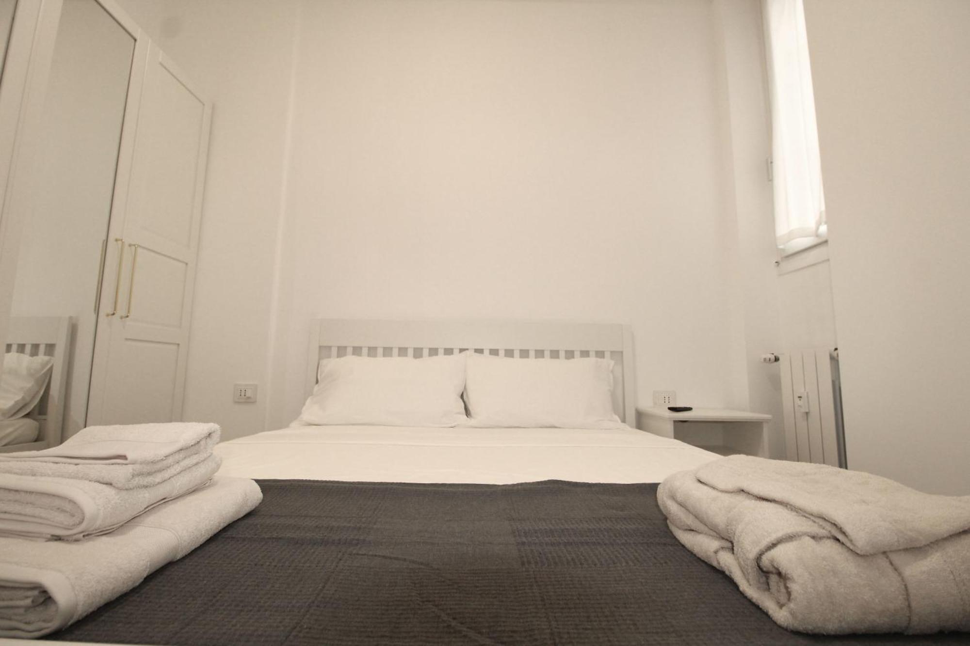 Logical Via P Rossi 19 Apartment Milan