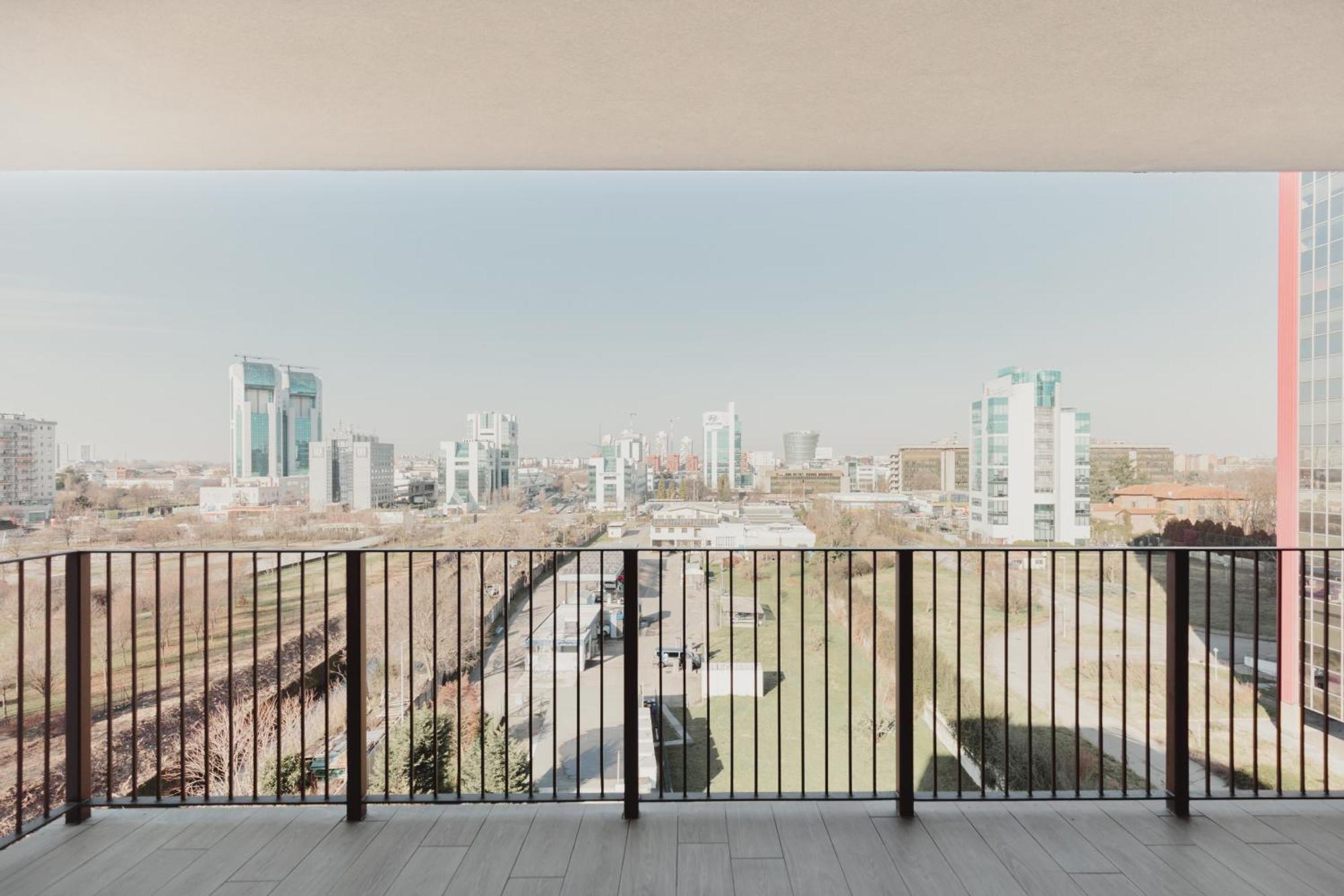 Gohost - Modern And Bright With Terrace And Balcony Milan