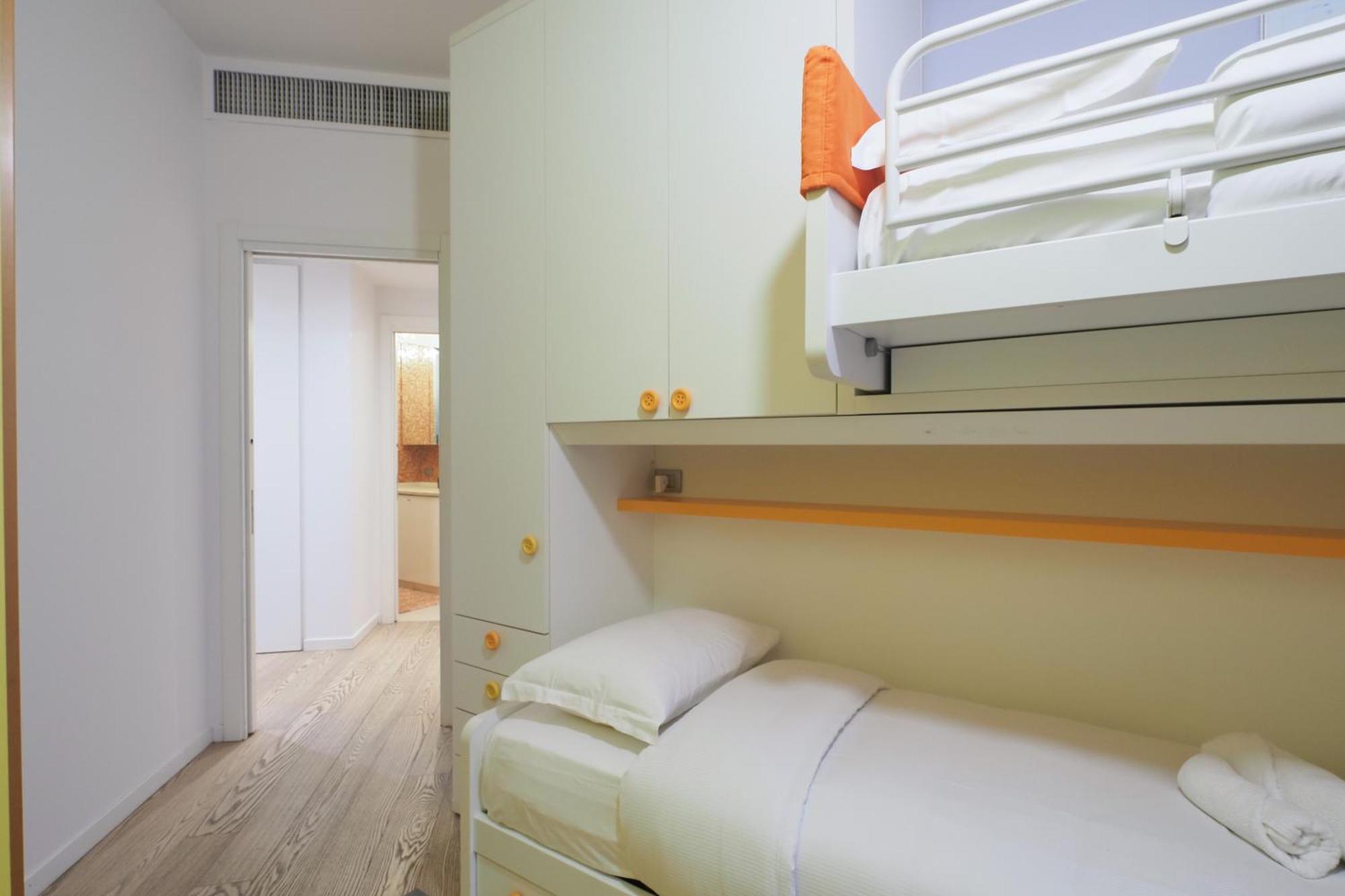 Primopiano - Ronchi Apartment *