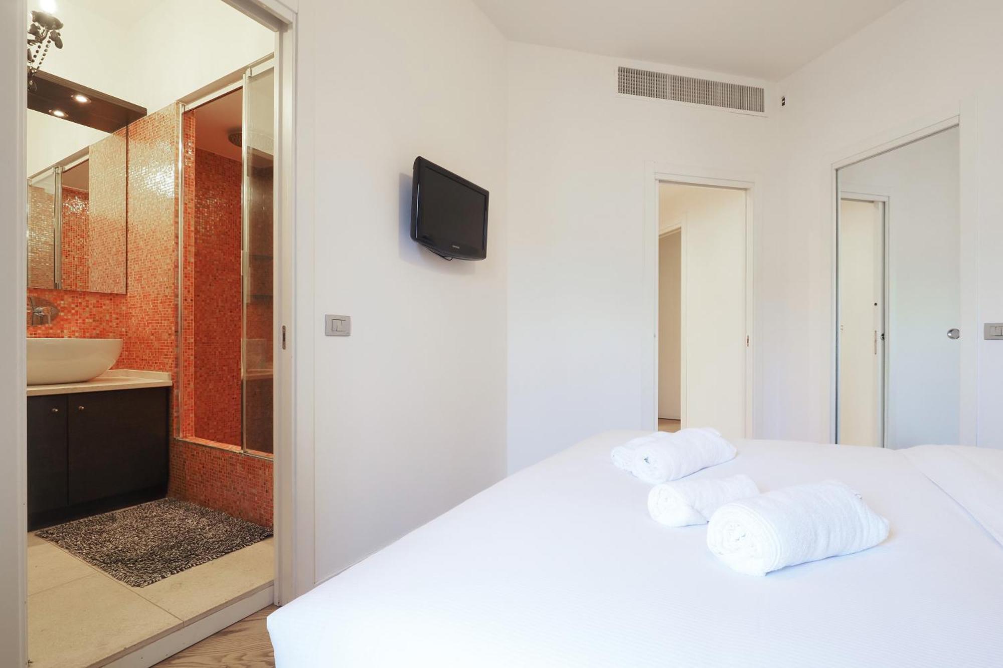 Primopiano - Ronchi Apartment Milan