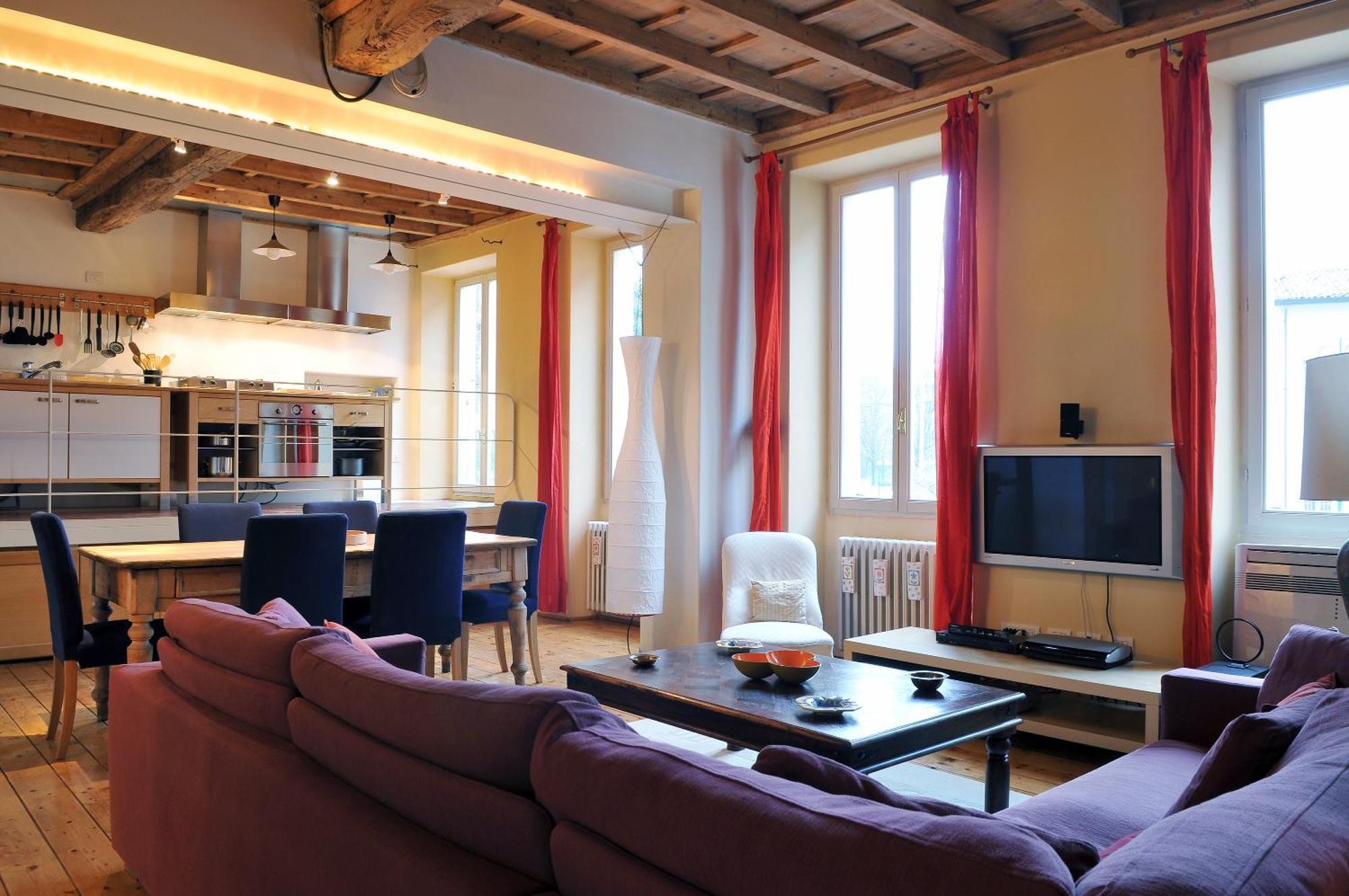 Apartment Brand New Porta Ticinese 70 *