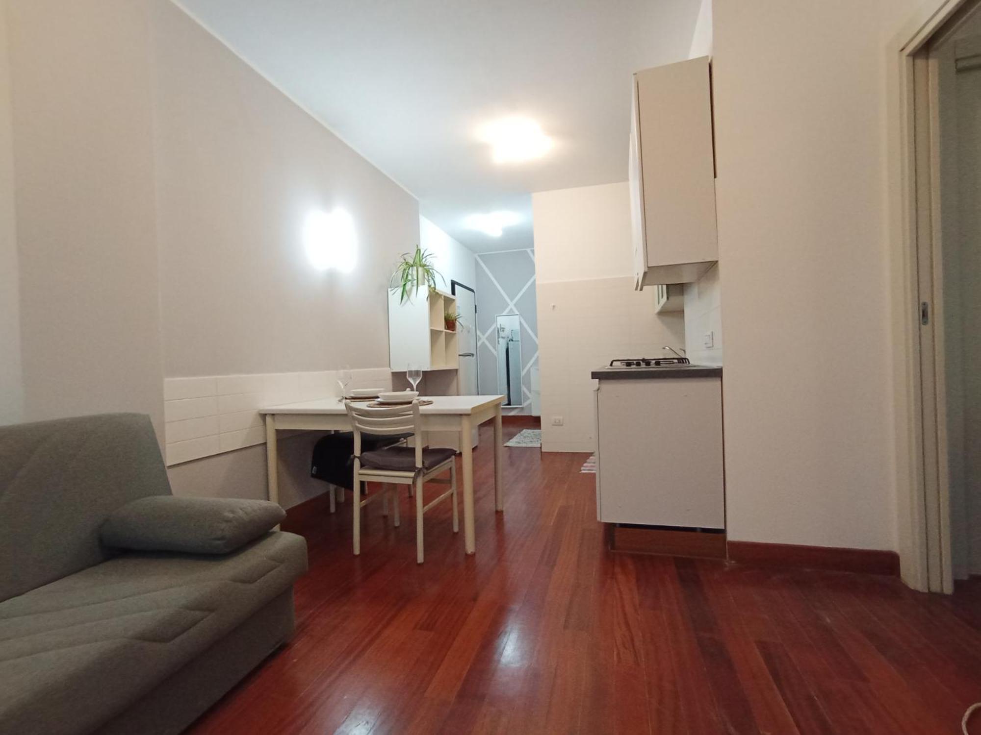 A Casa Di A Milan