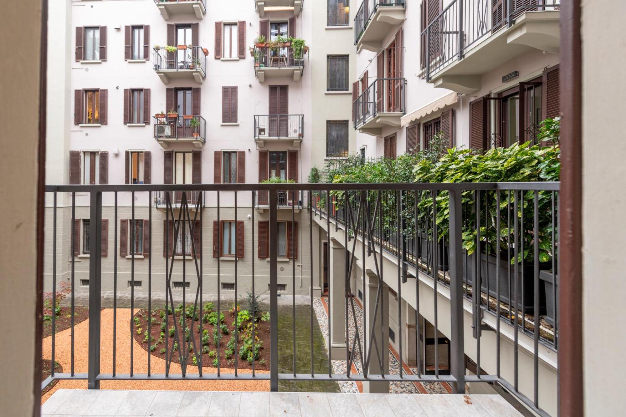 Ercole Ferrario 12 - Ampio E Luminoso Apartment Milan