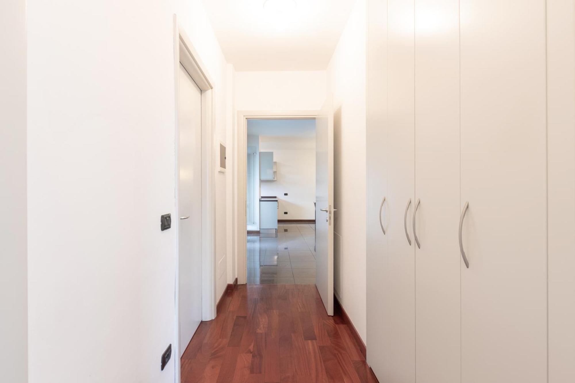 Bright Two Bedrooms With Terrace Zanuso - Mirable Pm Milan
