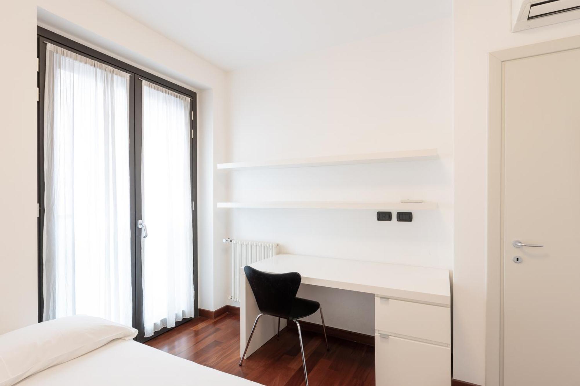 Bright Two Bedrooms With Terrace Zanuso - Mirable Pm Apartment *
