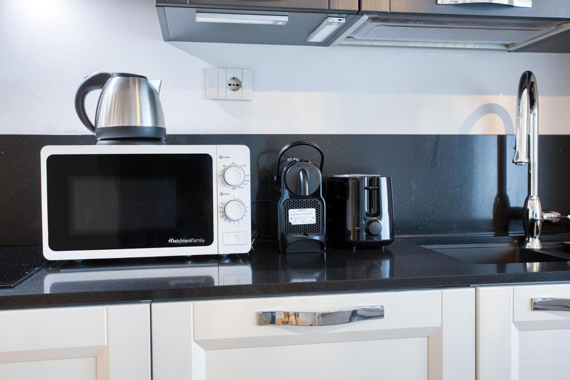 Easylife - Eleganza Moderna Vicino A Life * Milan