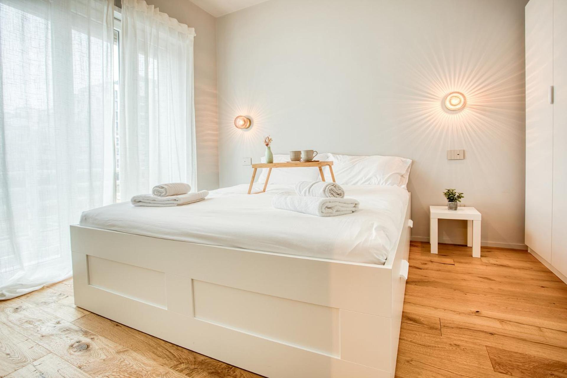 Apartment Easylife - Eleganza Moderna Vicino A Life Milan
