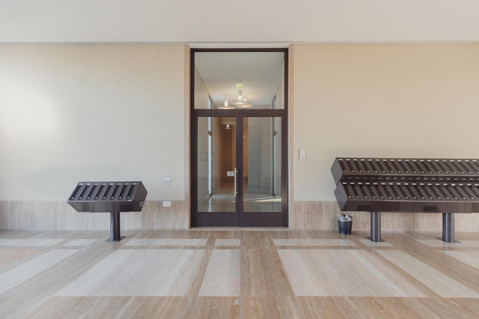 Gohost - Modern With Private Terrace Near Duomo Apartment Milan