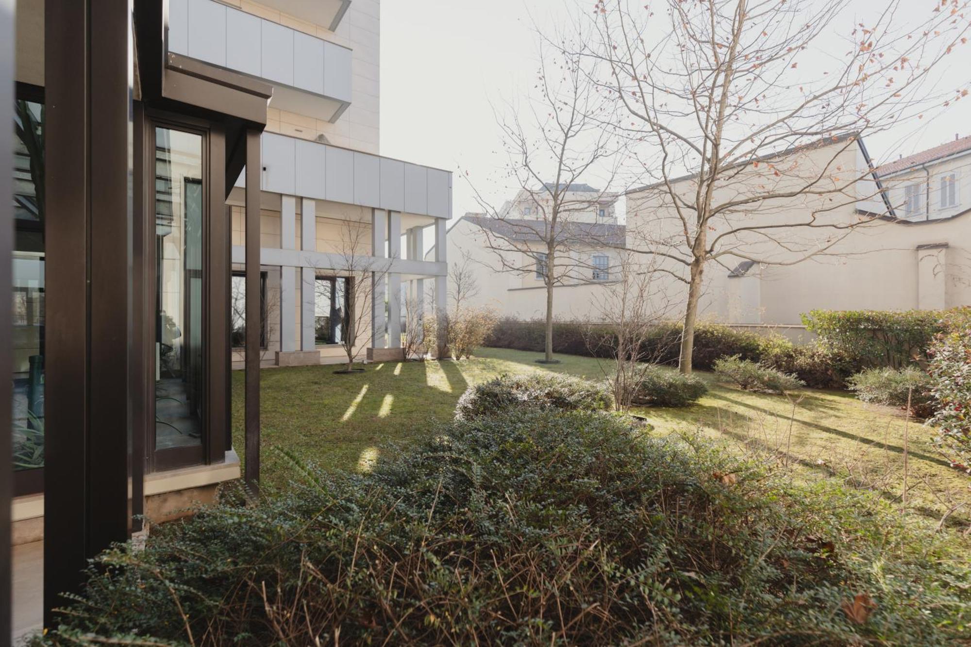 Gohost - Modern With Private Terrace Near Duomo * Milan