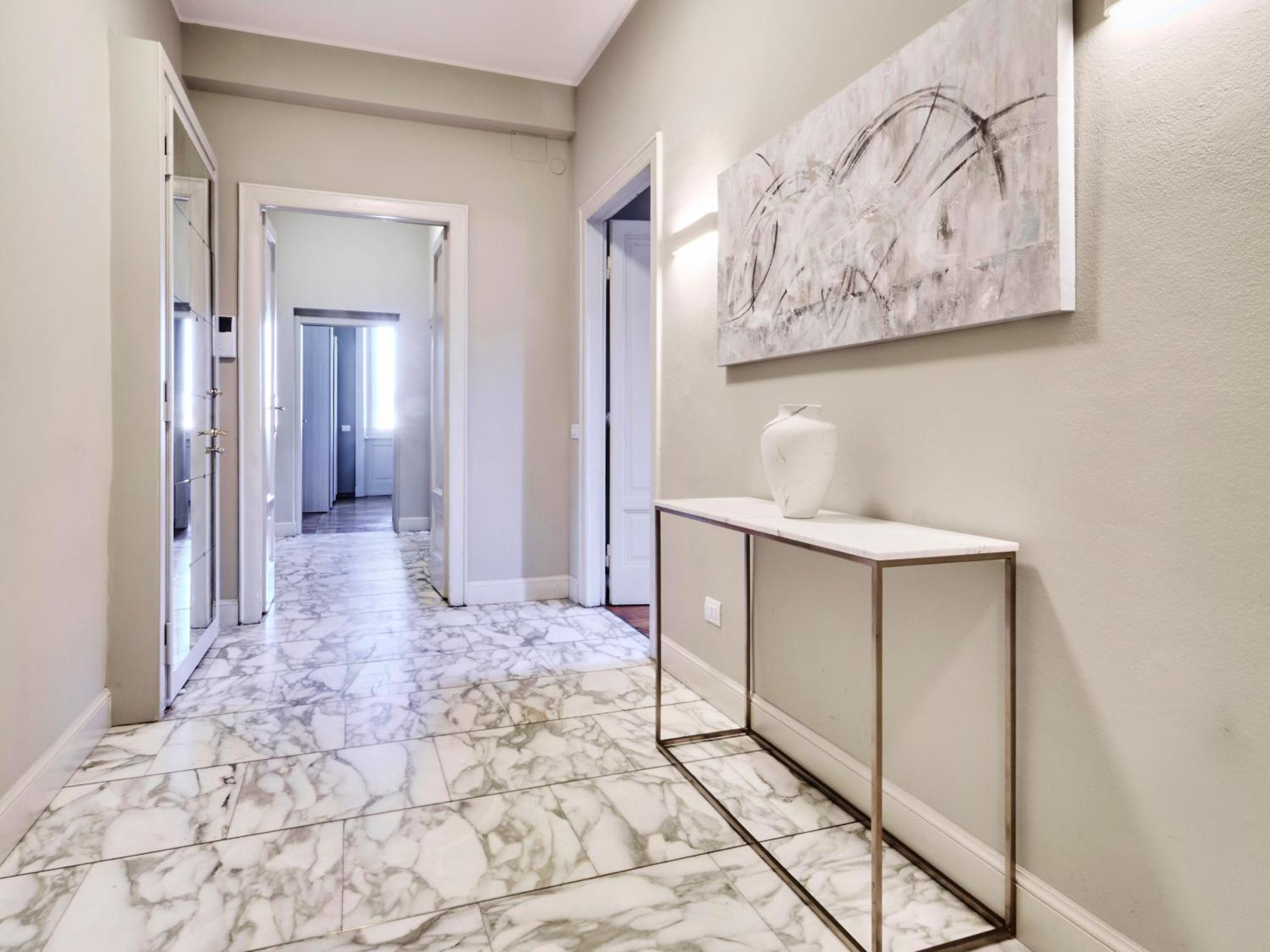 Apartment Elegante Quadrilocale Conciliazione - Mirable Pm
