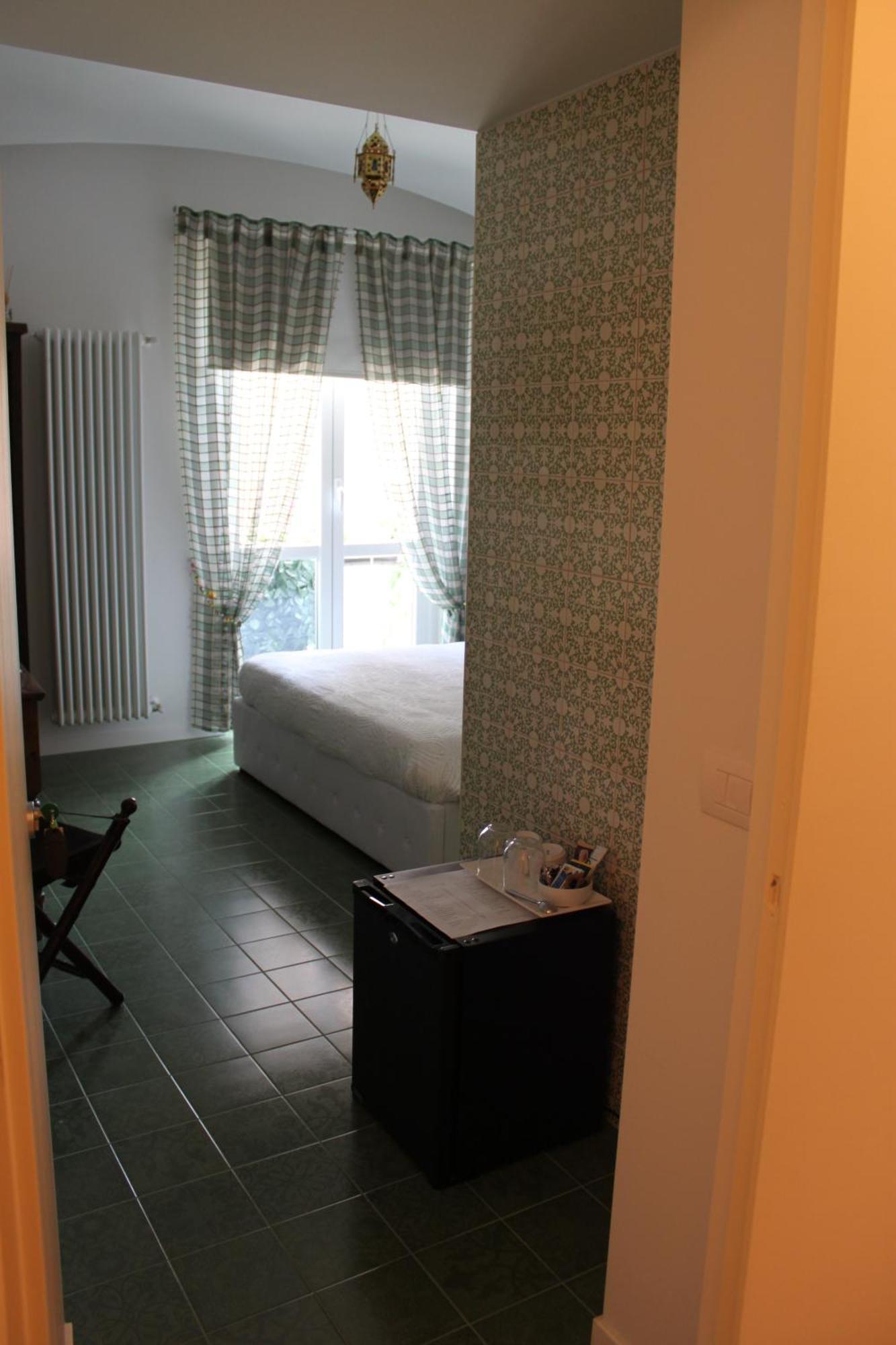 Abracadabra Tortona Bed & Breakfast Milan