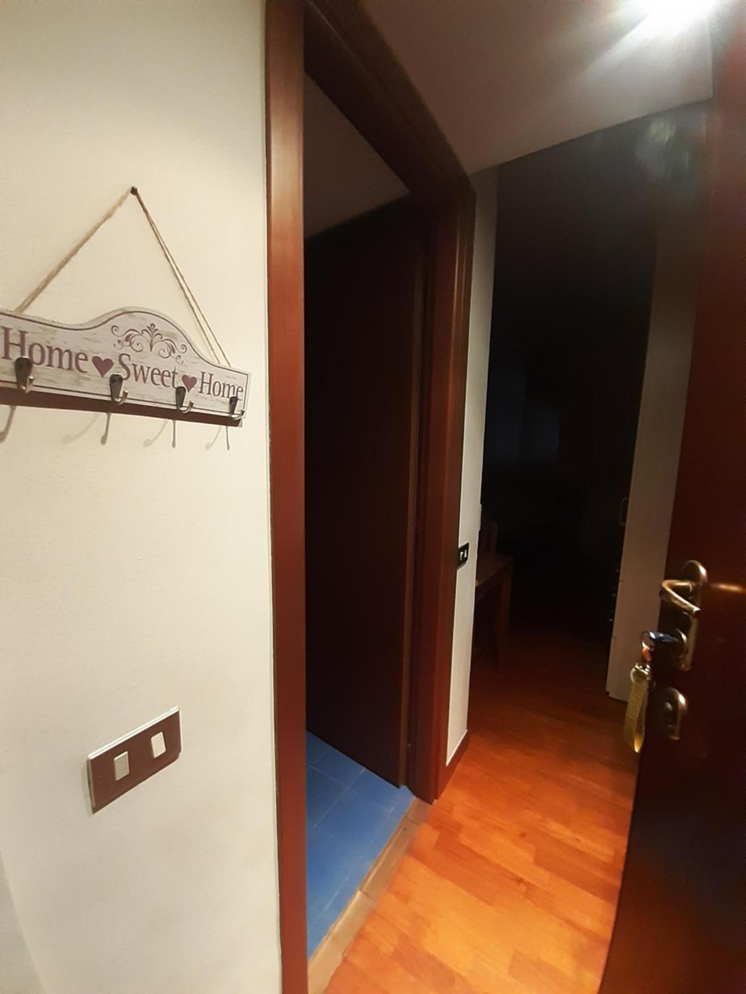 Sunday's Flat/monolocale Zona Bocconi Apartment *