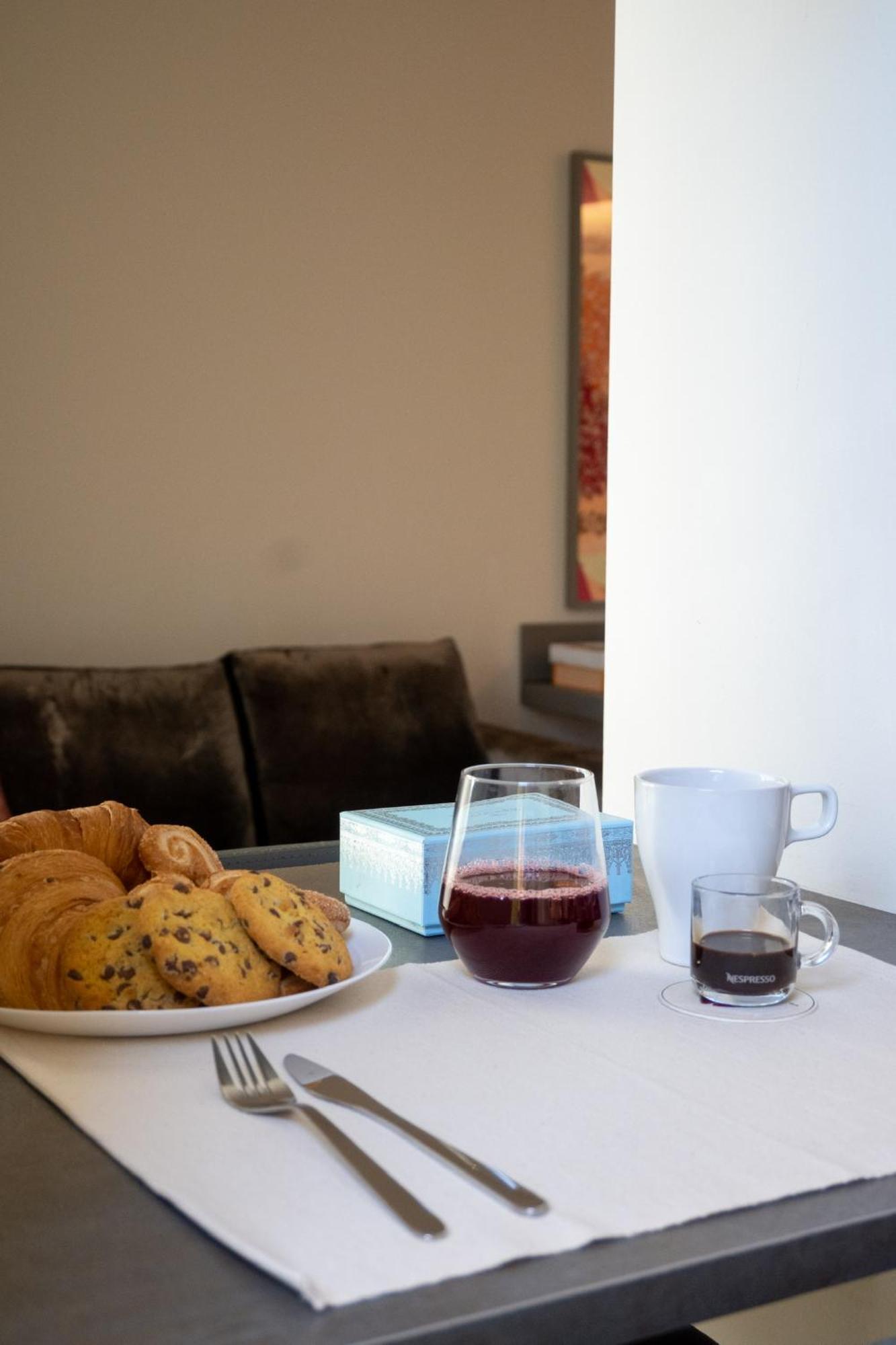 Appartamento Milanese Lodge/luxury House In The Heart Of