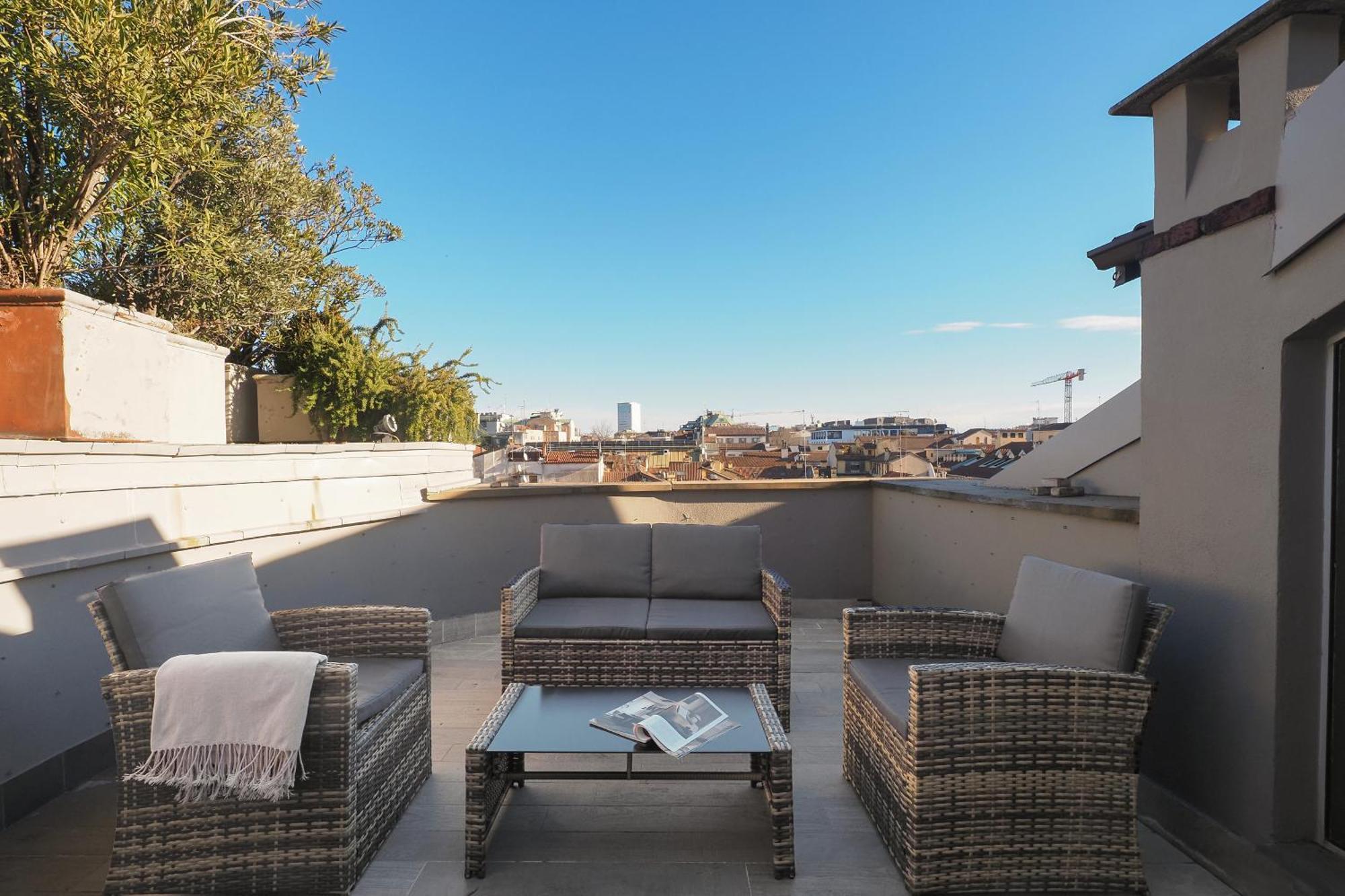Splendido Attico Con 2 Terrazzi In Brera Apartment *