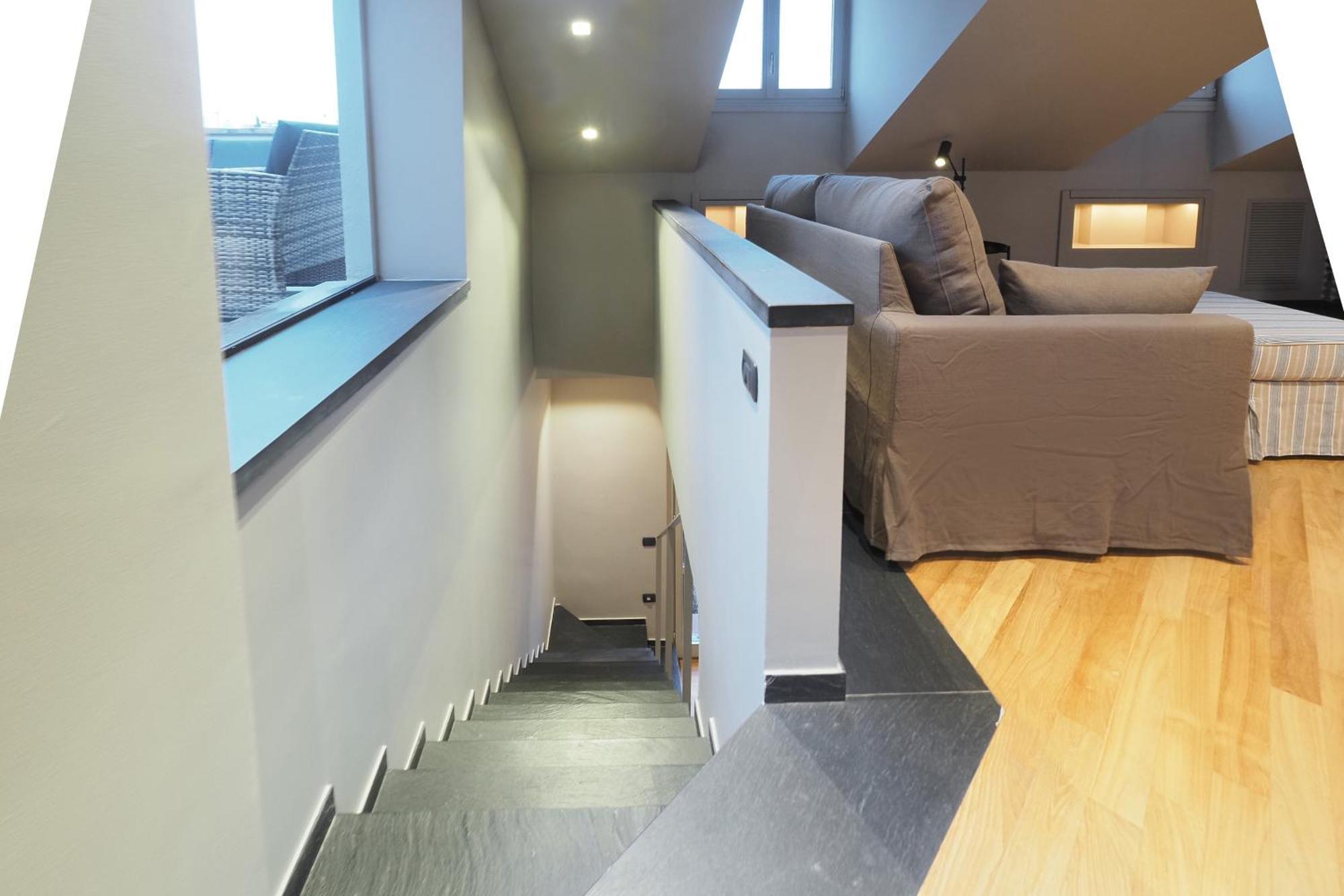 Splendido Attico Con 2 Terrazzi In Brera Milan