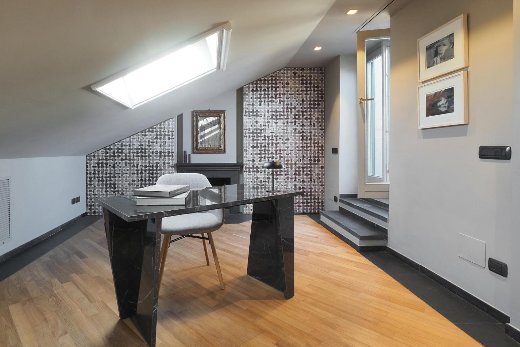 Splendido Attico Con 2 Terrazzi In Brera * Milão