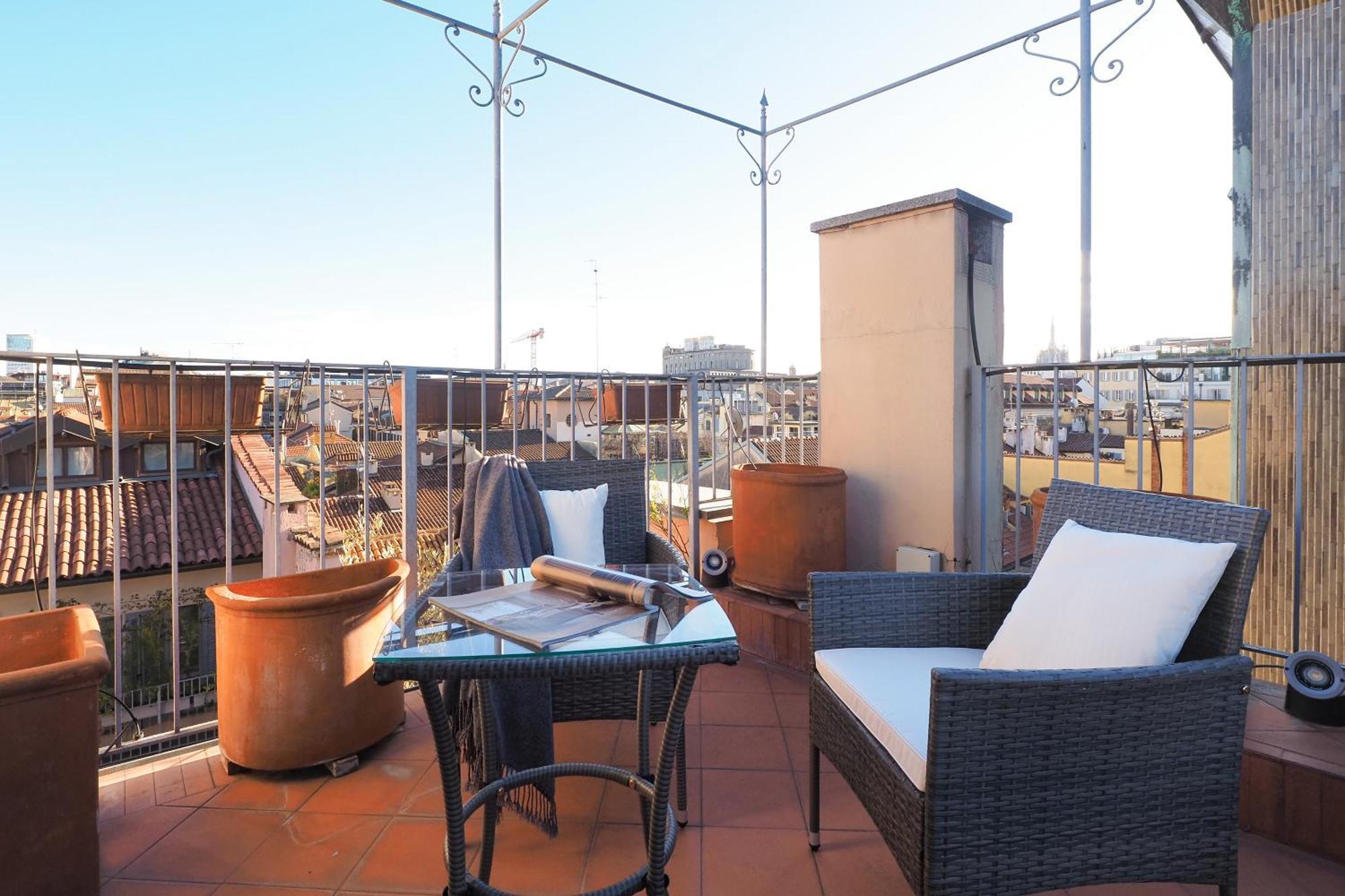 Splendido Attico Con 2 Terrazzi In Brera Apartment *