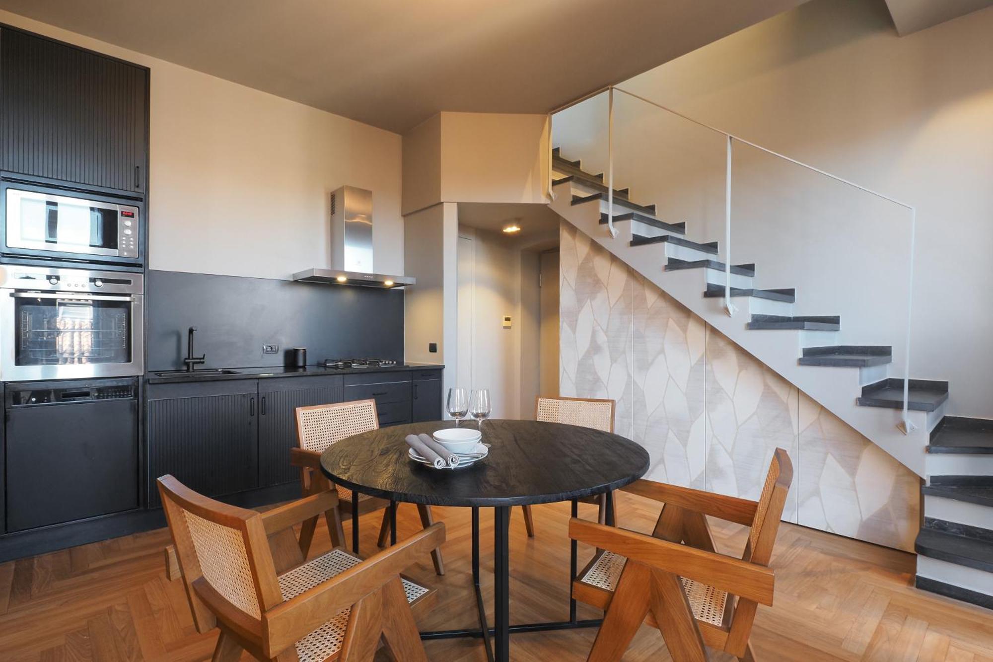 Splendido Attico Con 2 Terrazzi In Brera * Milão