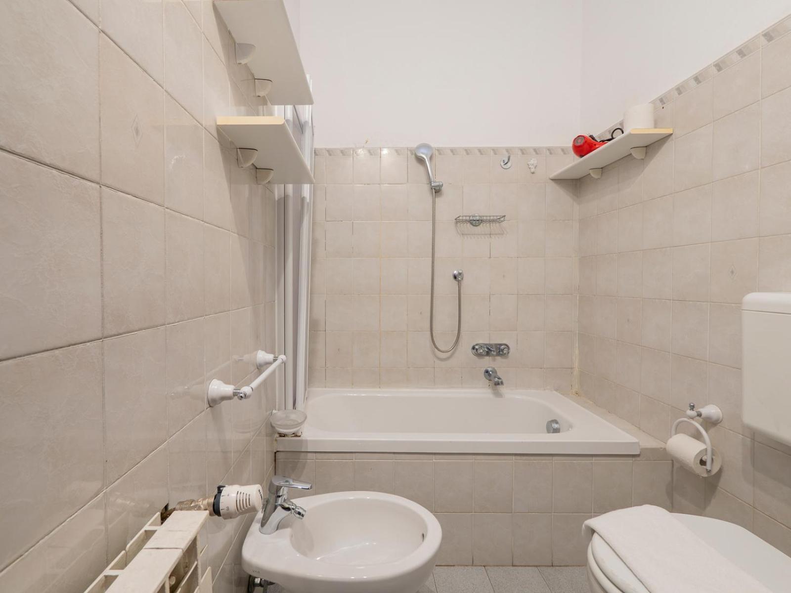 Ampio Biolocale Vicino Stazione Apartment *