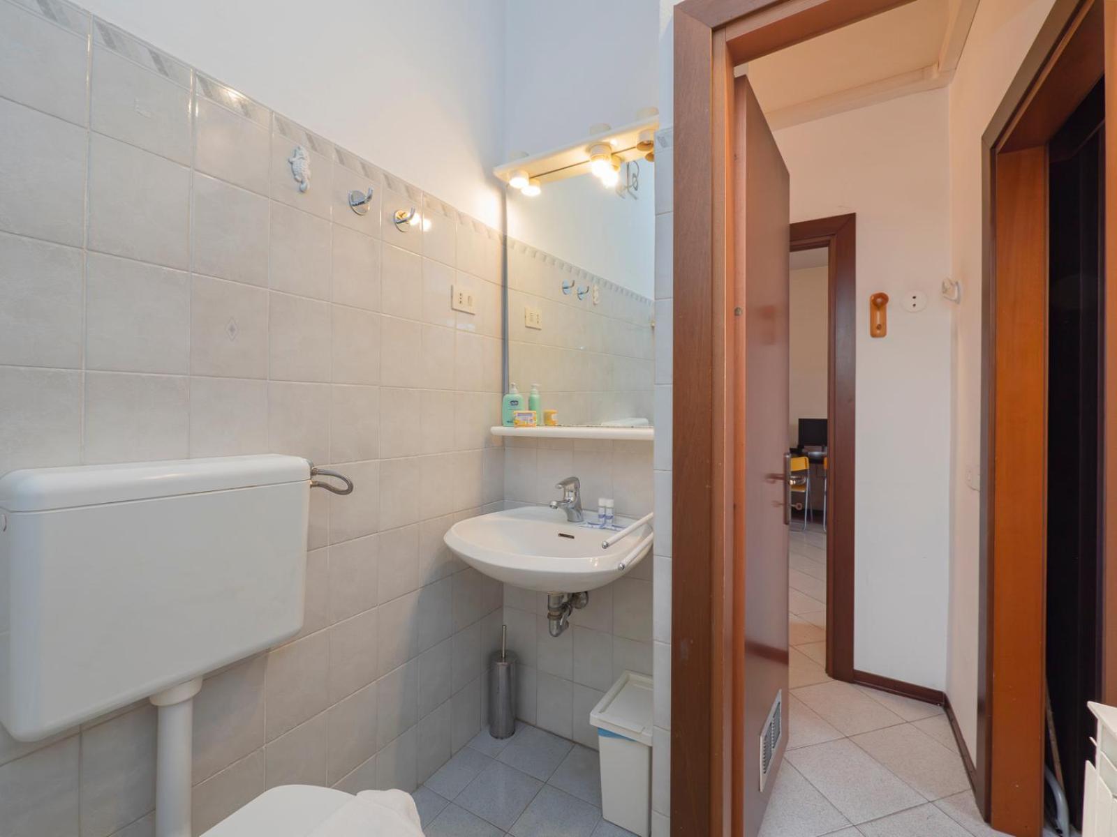 Apartment Ampio Biolocale Vicino Stazione Milan