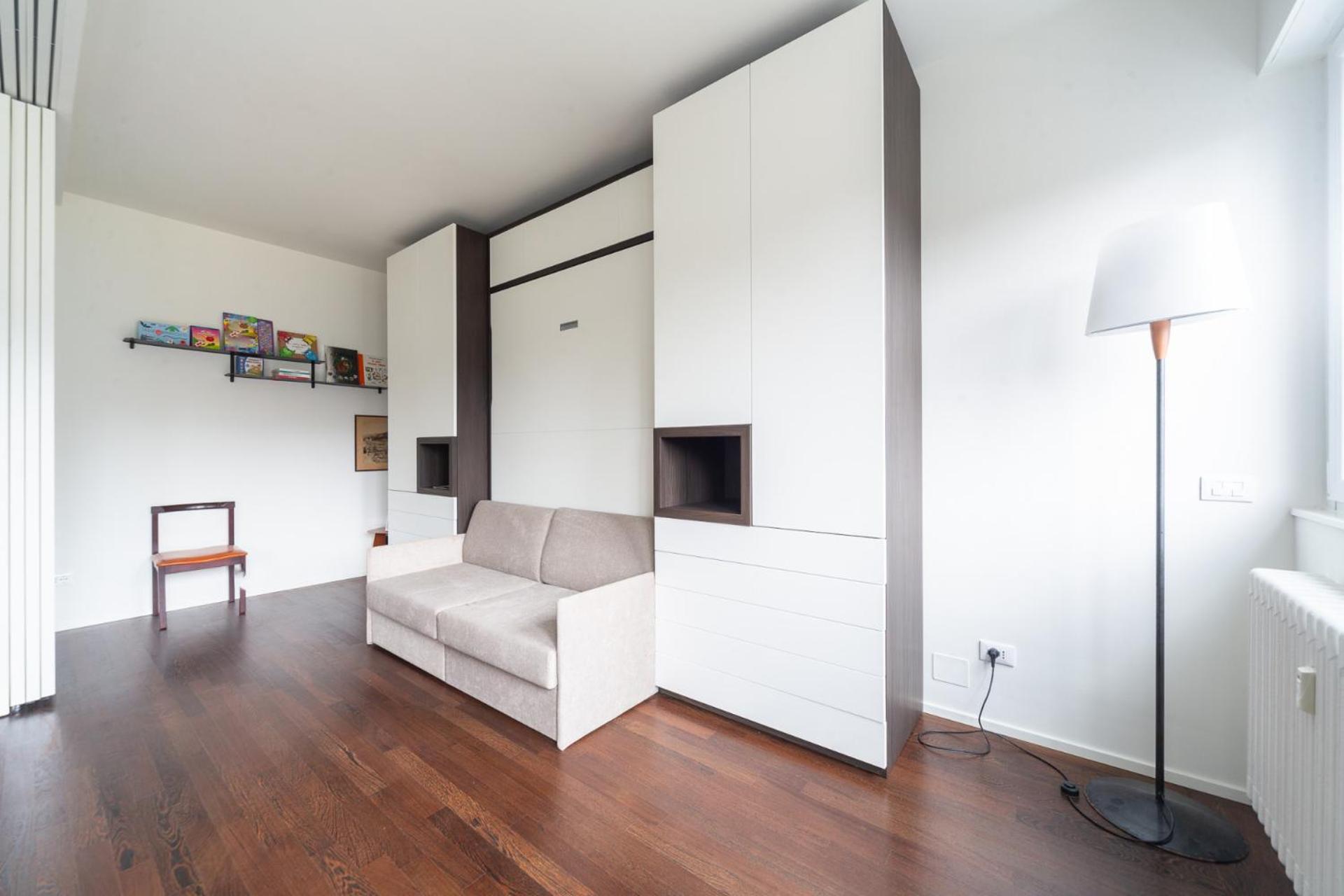 Charming & Bright Near Milan's Fashion District Aparthotel *