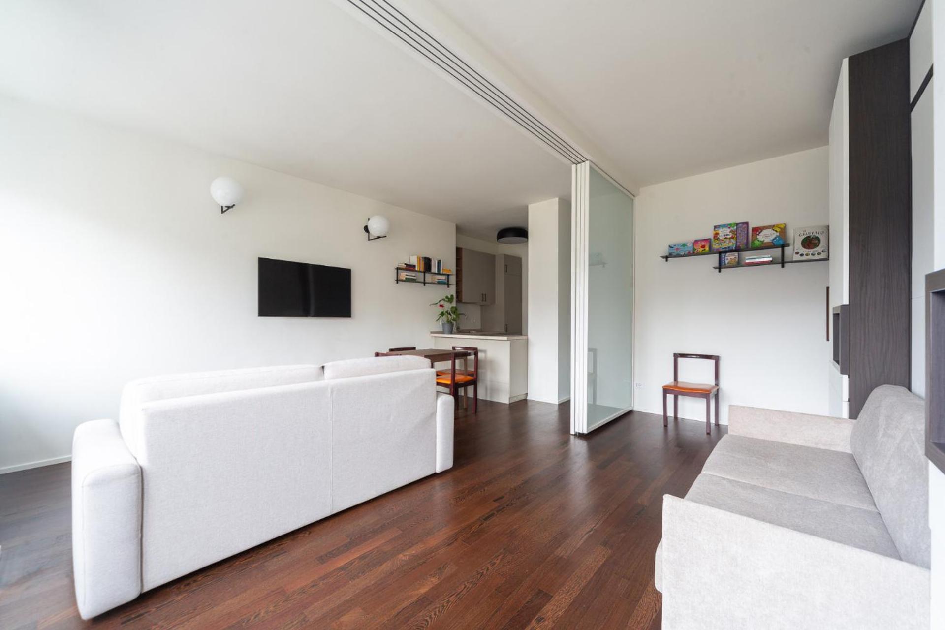 Charming & Bright Near Milan's Fashion District *