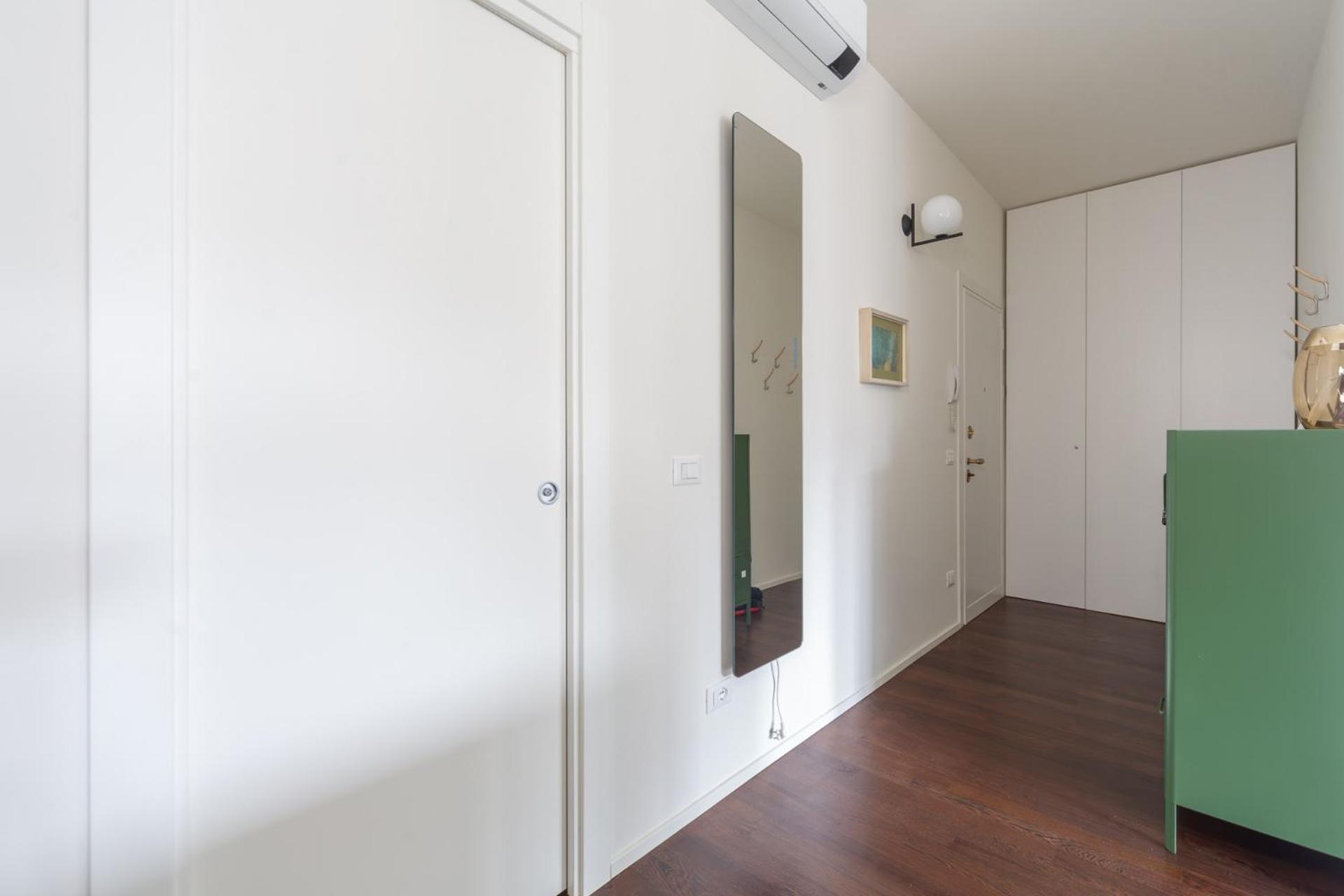 Charming & Bright Near Milan's Fashion District *