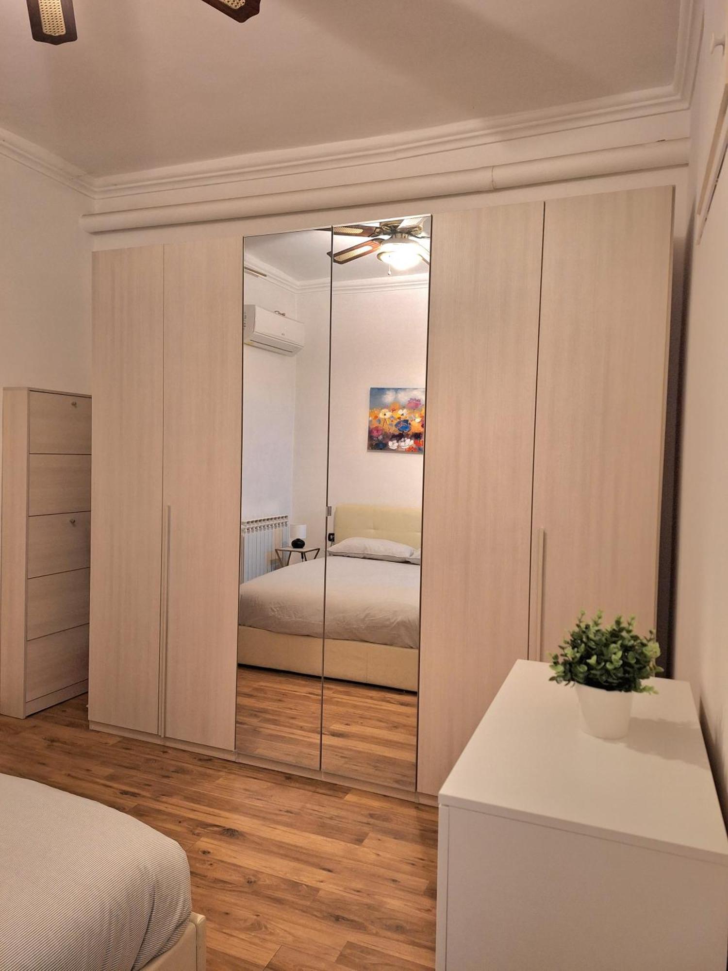Apartment Lambra 103 Milan