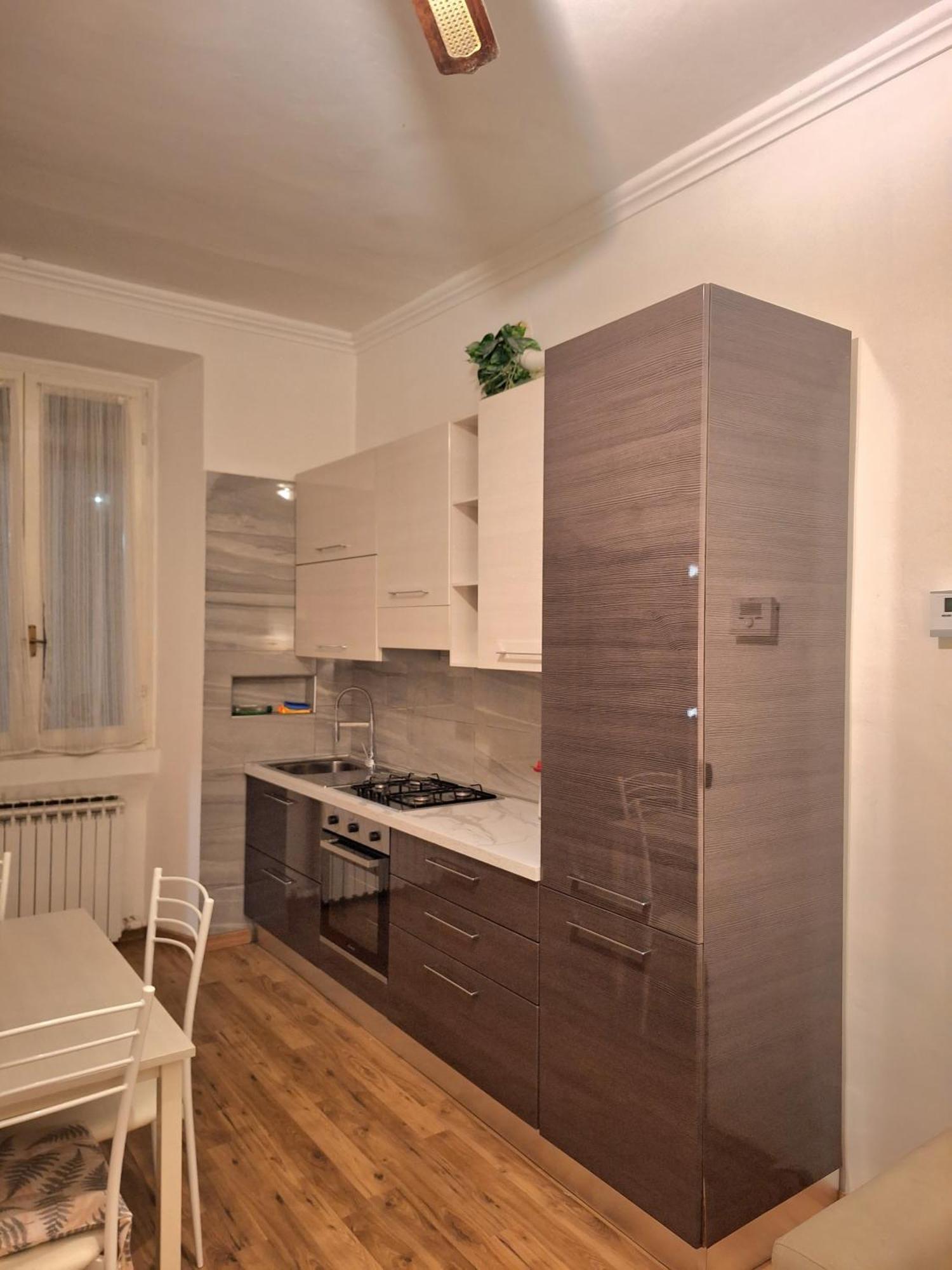 Apartment Lambra 103 *