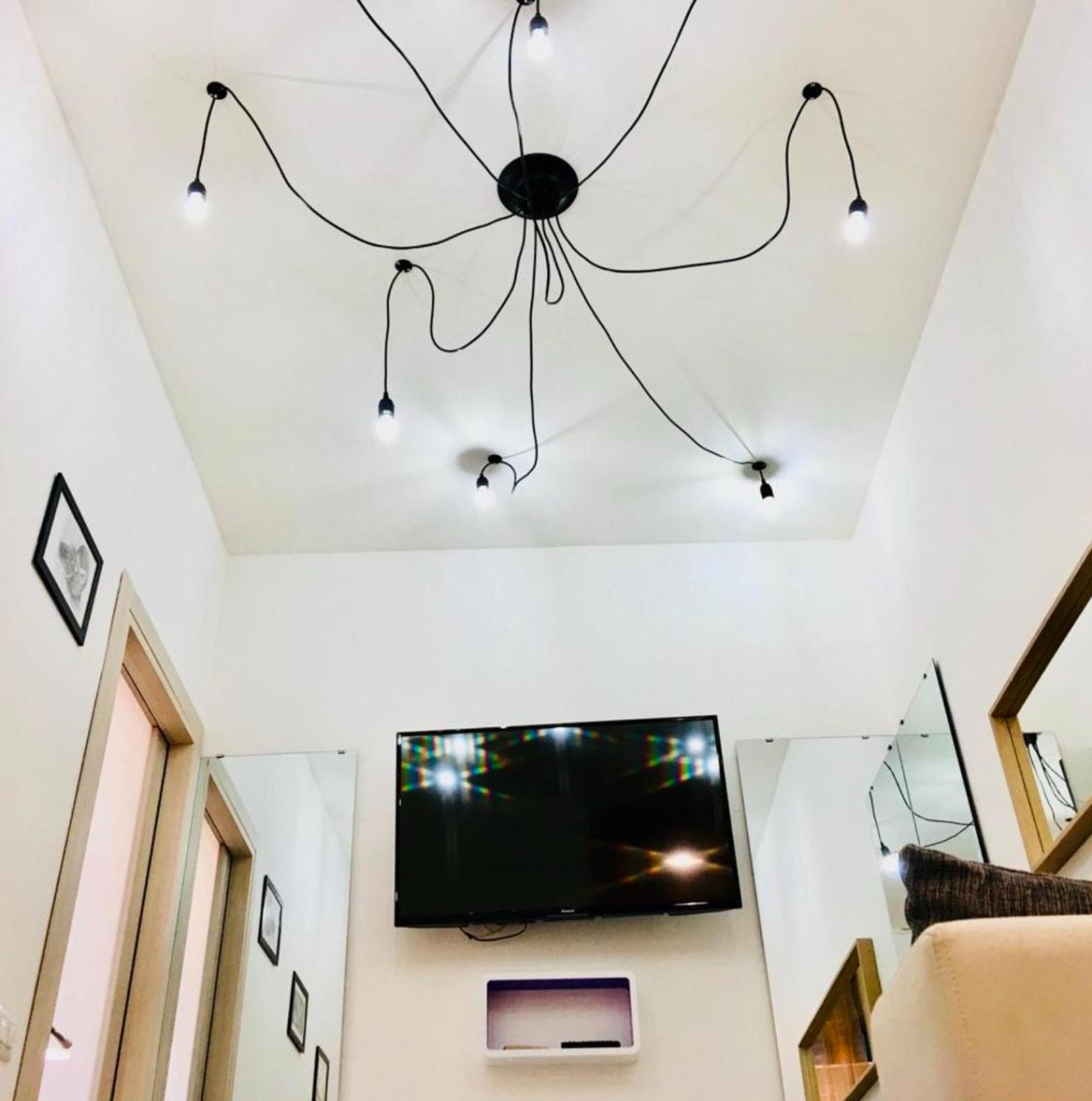 With Balcony And View Close To The Yellow Metro City *