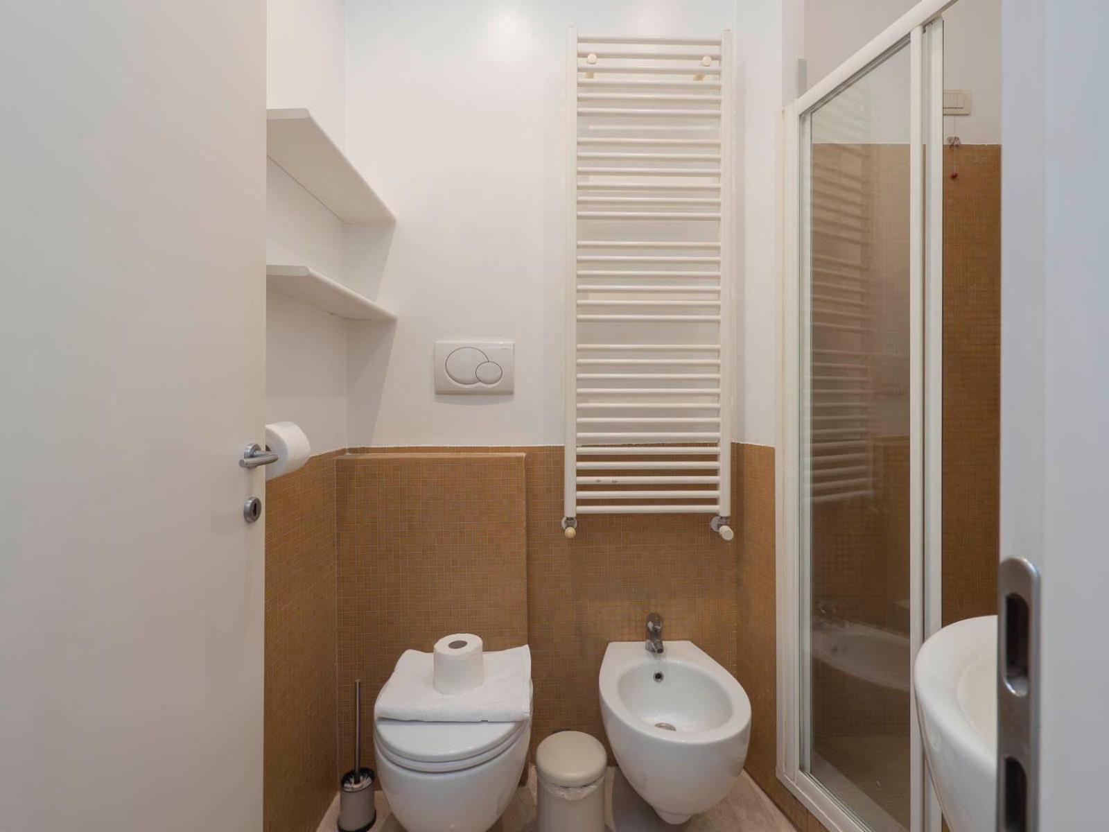 Apartment I Host - Montenero 58