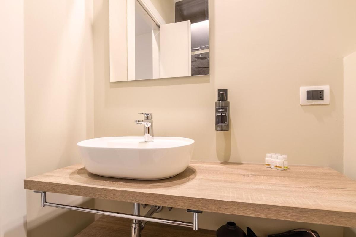 Apartment Duomo Stylish Double Near Metro *
