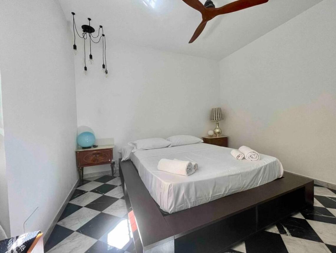 Apartment Quiet Luminous Flat Historical Center Fast Wi-fi