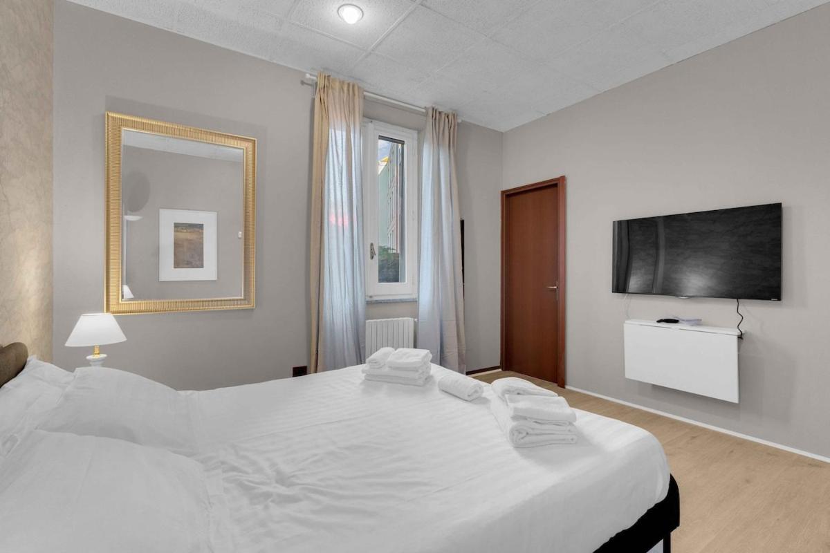 The House Of Via Muratori 11 Milan