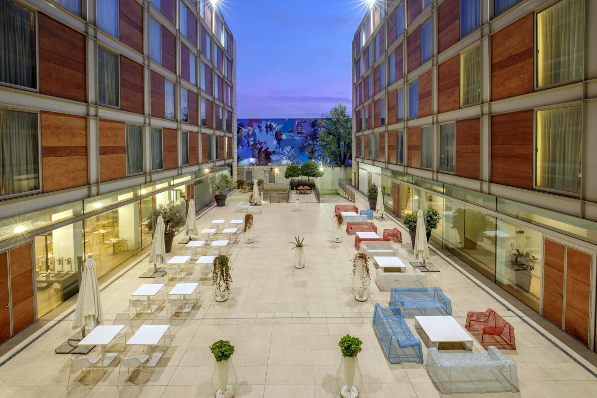 Doubletree By Hilton Hotel Milan