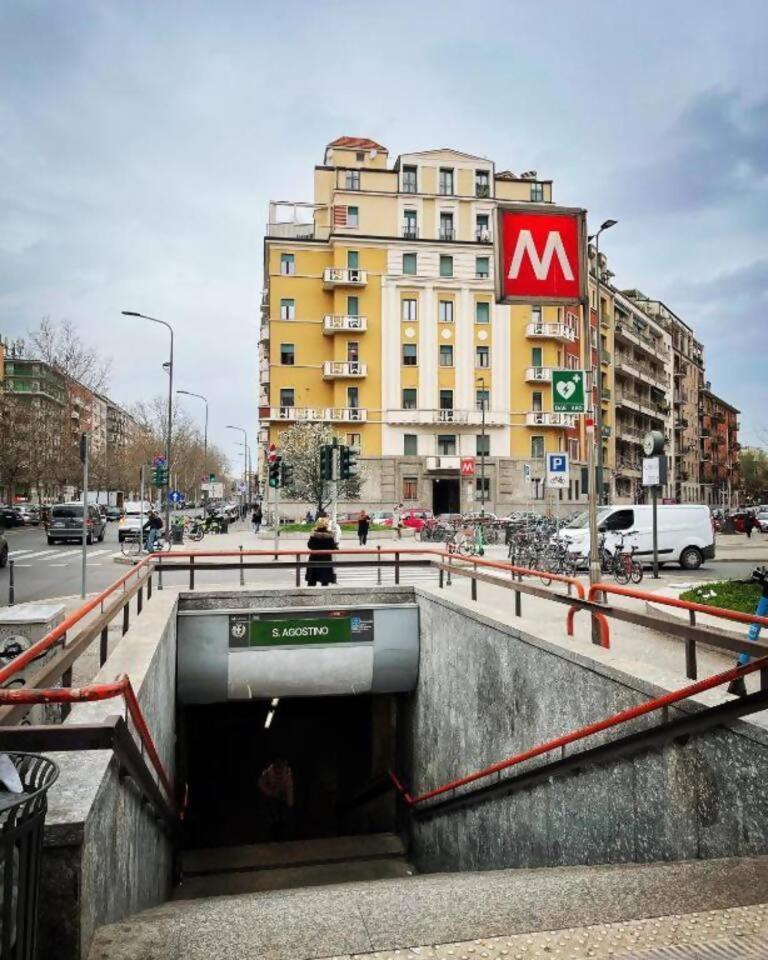 Bilocale Santagostino * Milan