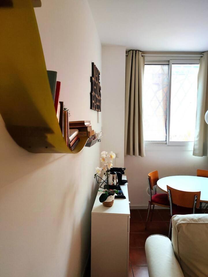 Bilocale Santagostino Apartment Milan