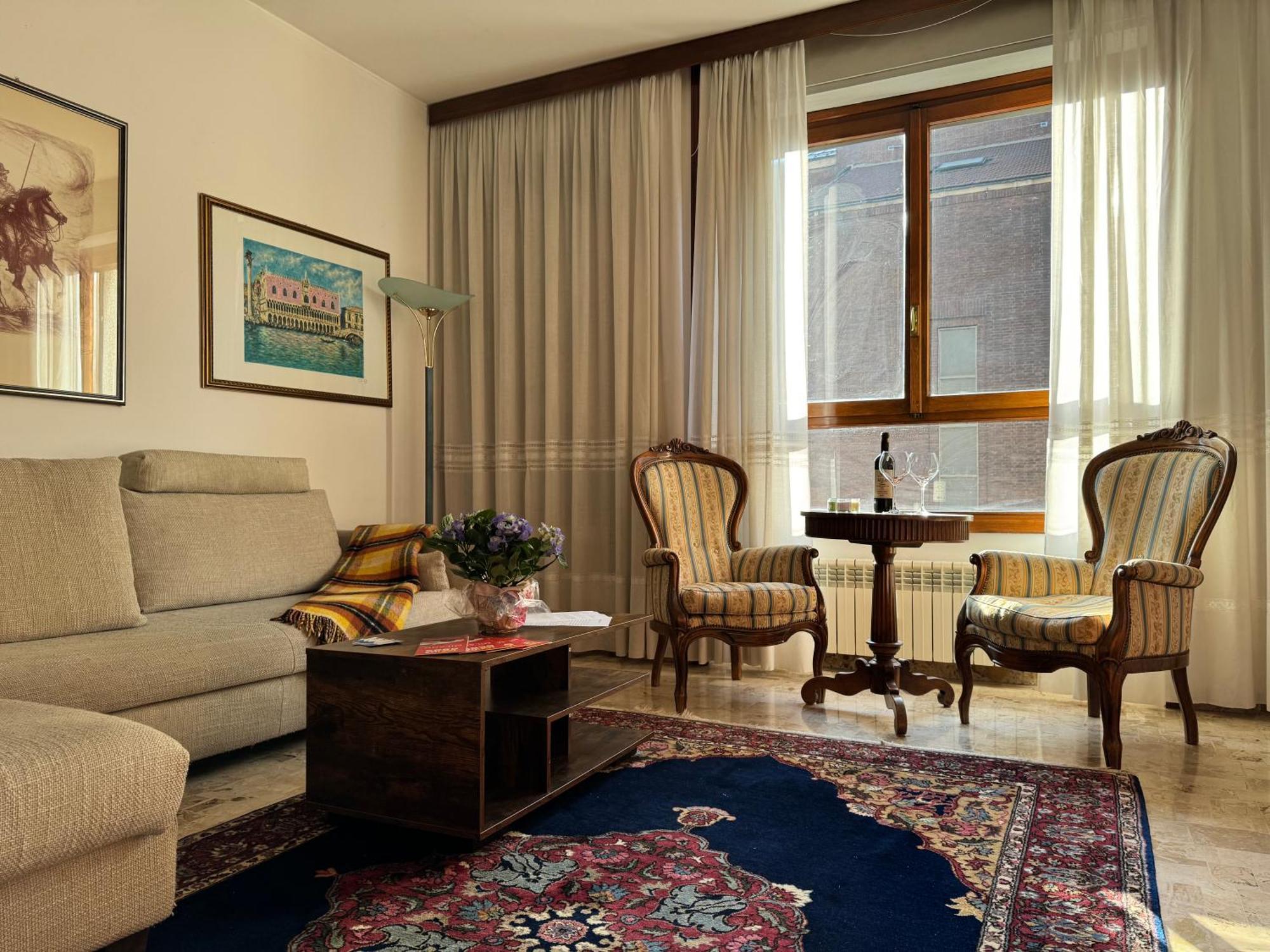 Casa Kolbe 8 , Centro M4 Apartment
