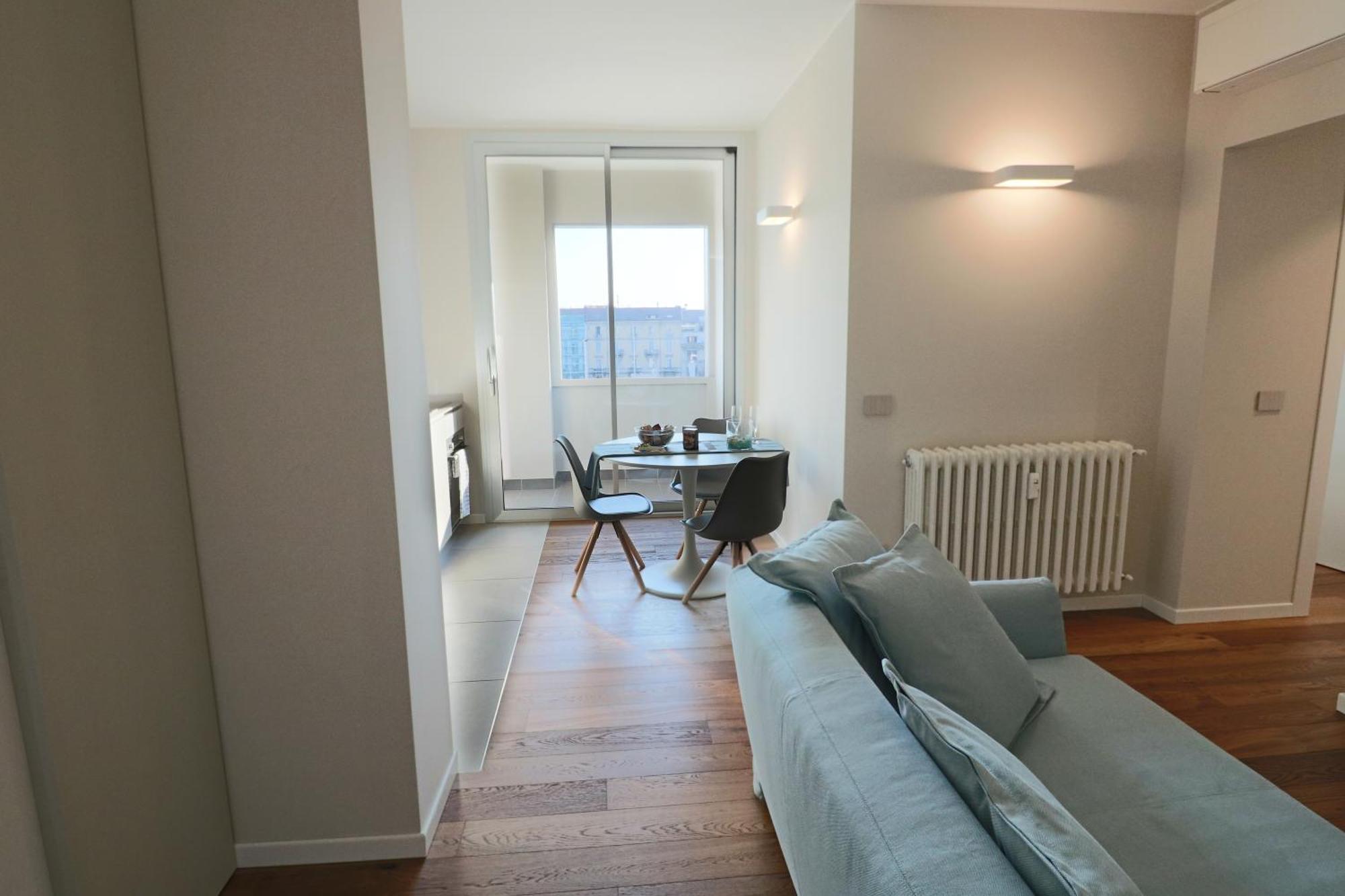 Isola Aparthotel 2*
