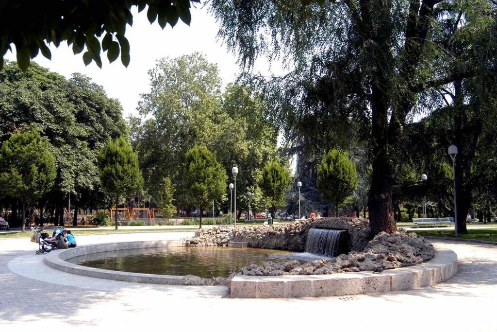 Artistic Park Apartment