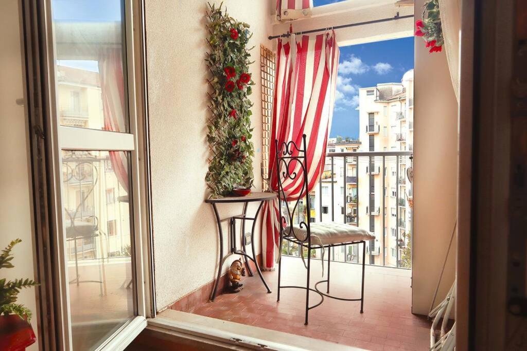 Artistic Park Apartment