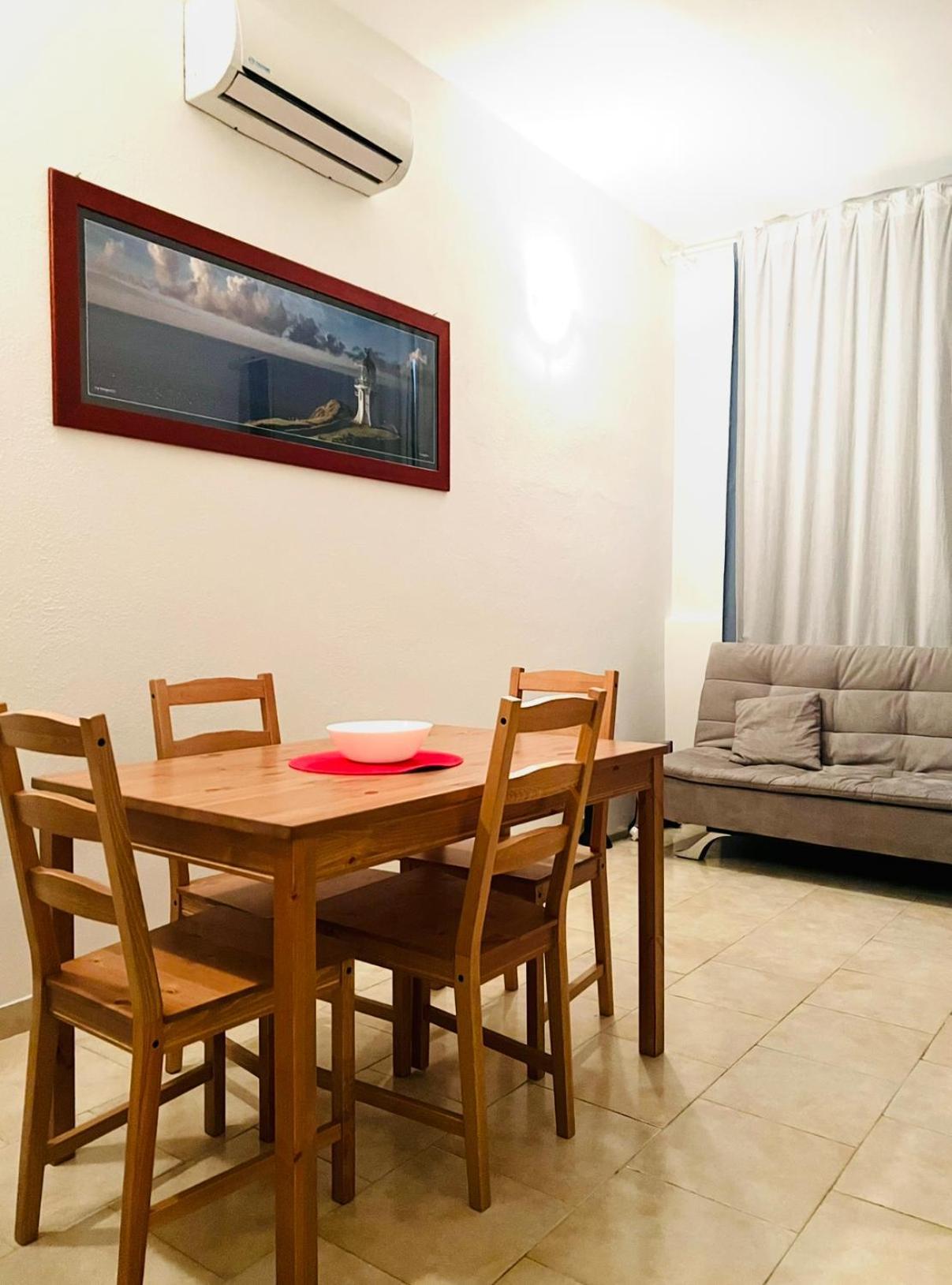 New Modern Apartments In Milan City Close To The Red Metro Appartamento