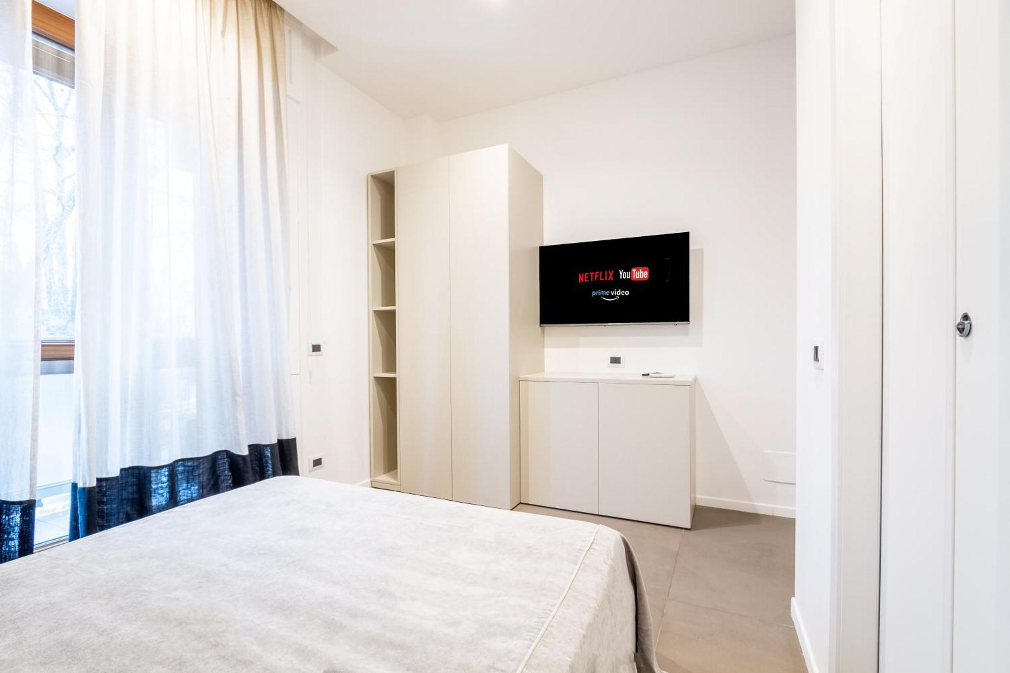 Apartment Duomo Stylish Double Near Metro Milan